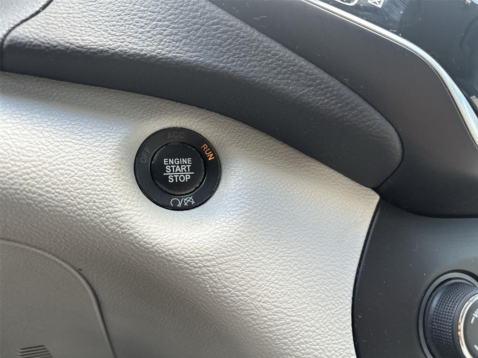 2019 Jeep Cherokee Limited at Lake View Ford