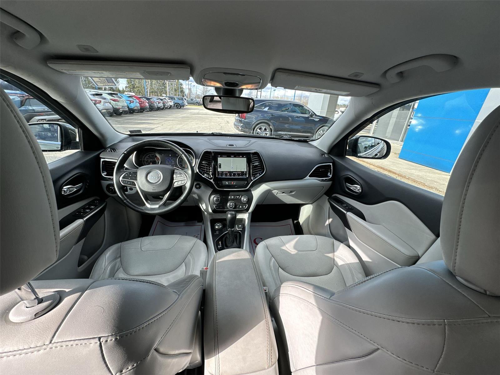 2019 Jeep Cherokee Limited at Lake View Ford
