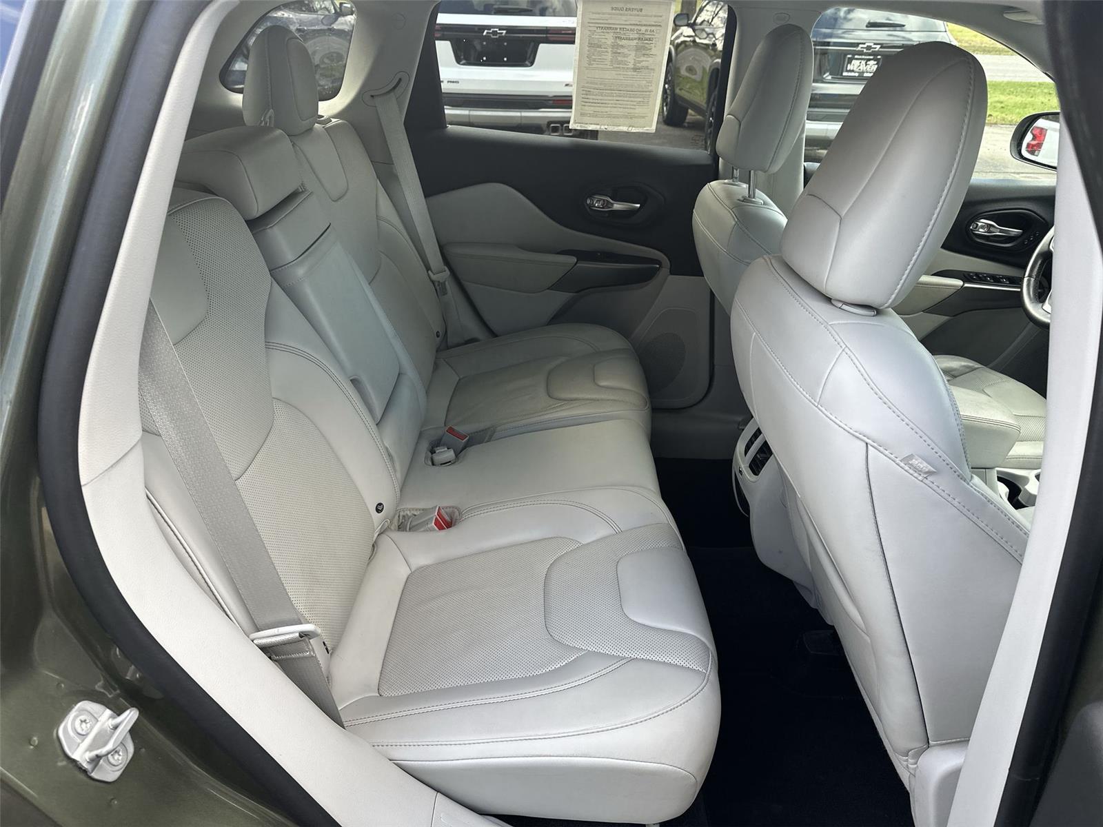 2019 Jeep Cherokee Limited at Lake View Ford