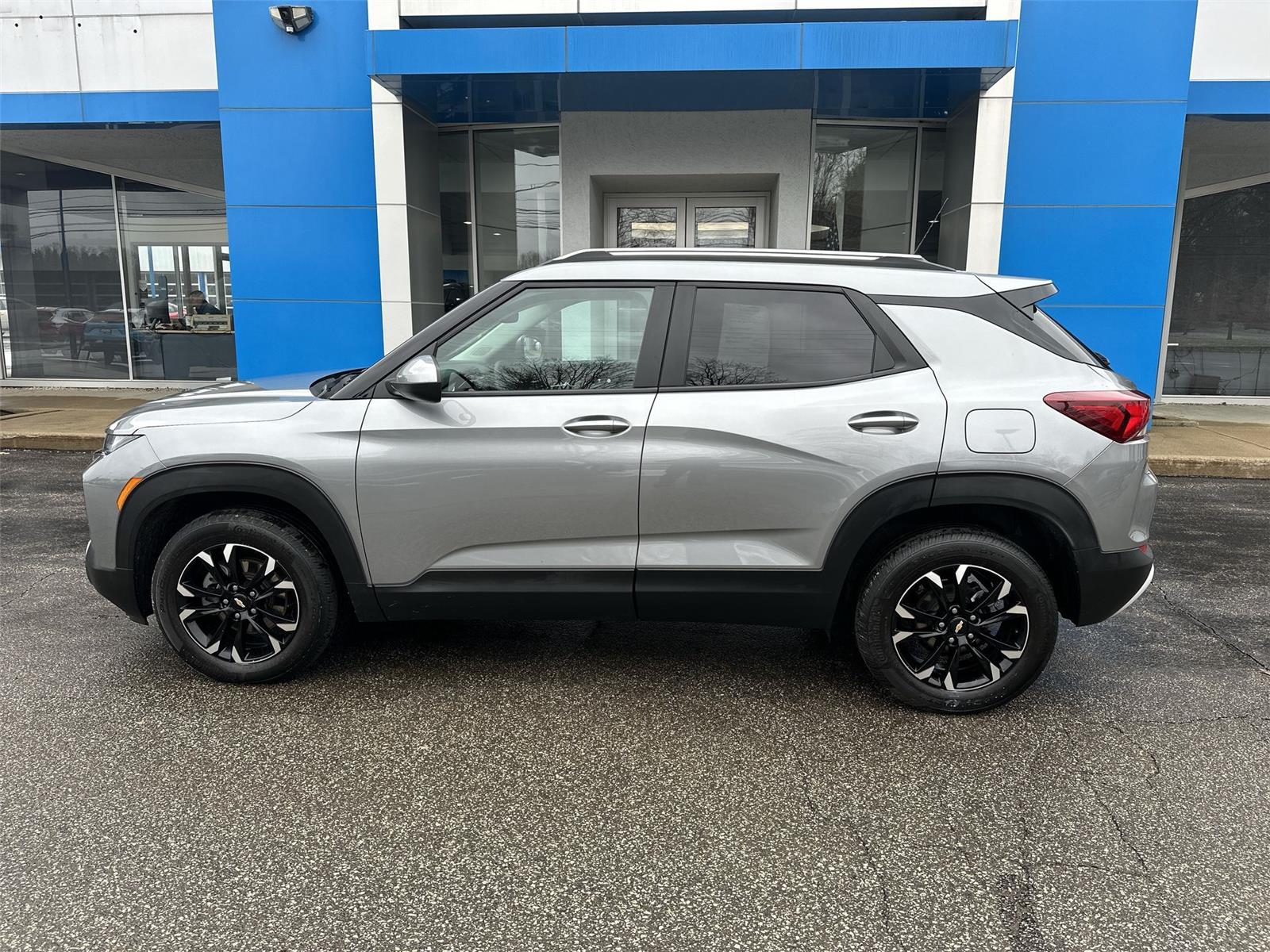 2023 Chevrolet Trailblazer LT - 4