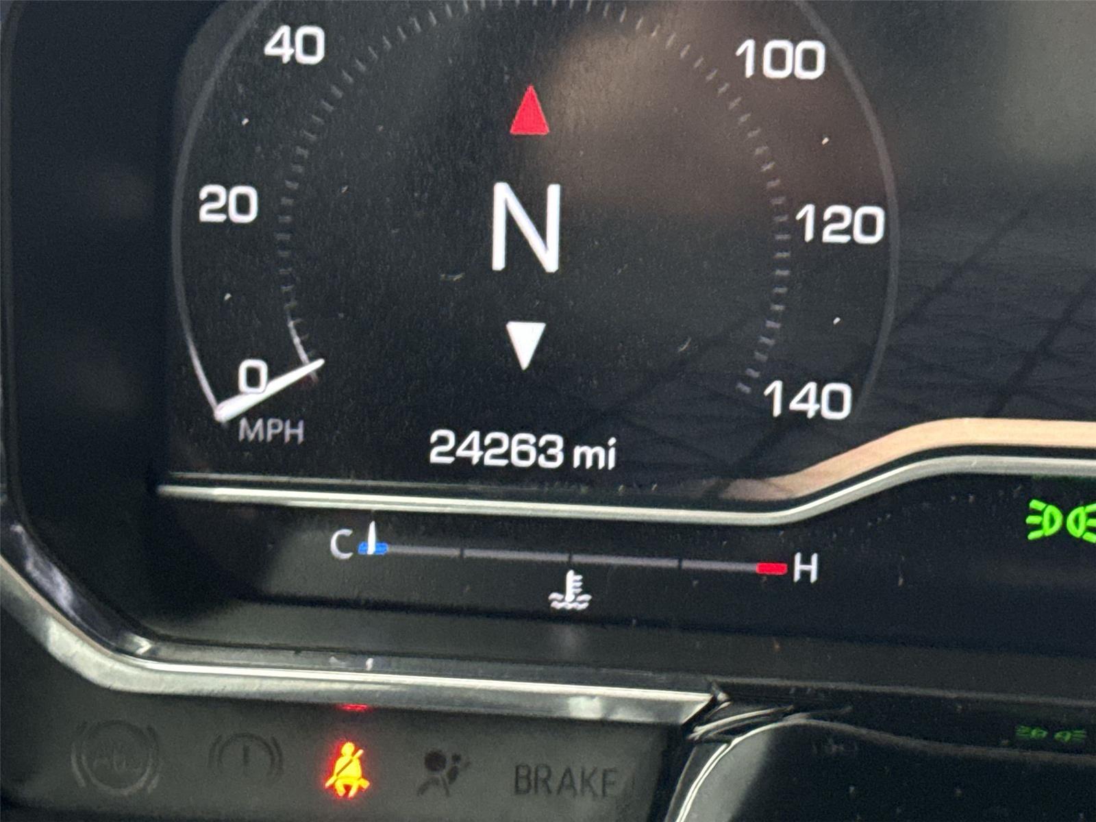 2024 GMC Sierra 1500 Elevation - 11