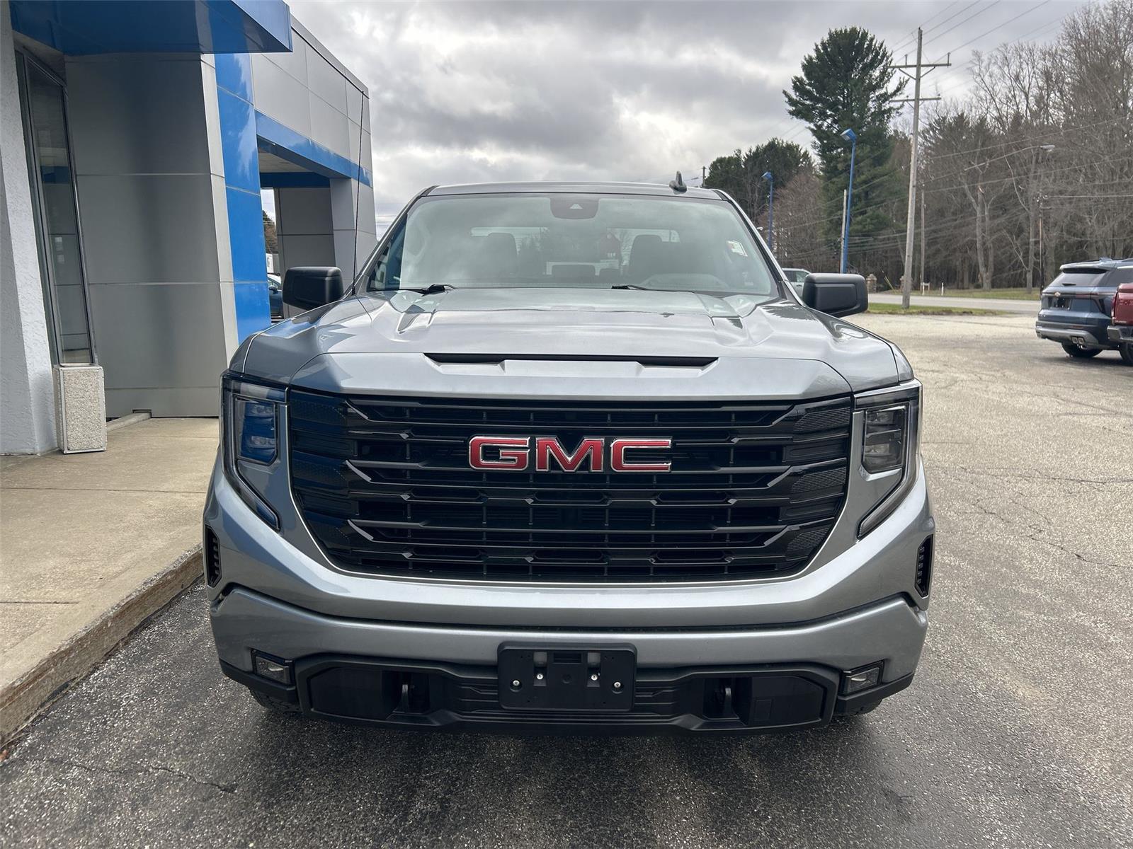 2023 GMC Sierra 1500 Elevation - 2