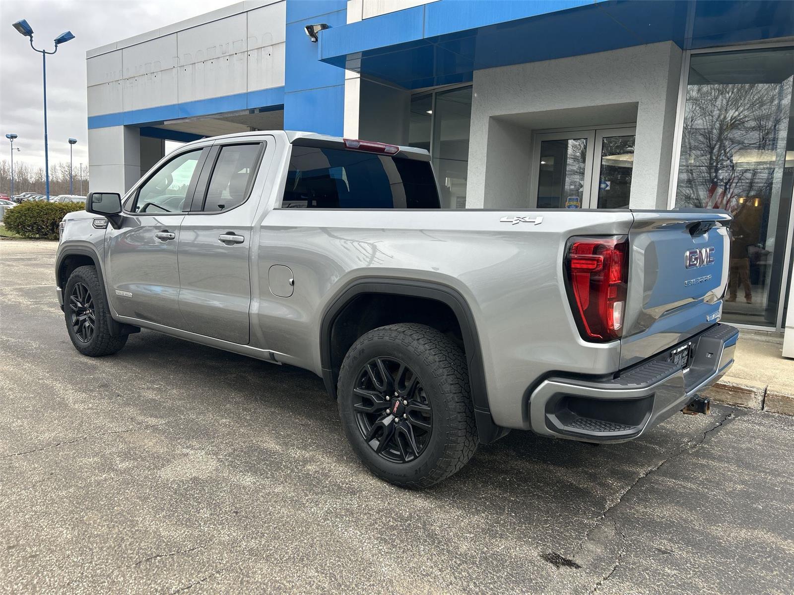 2023 GMC Sierra 1500 Elevation - 5