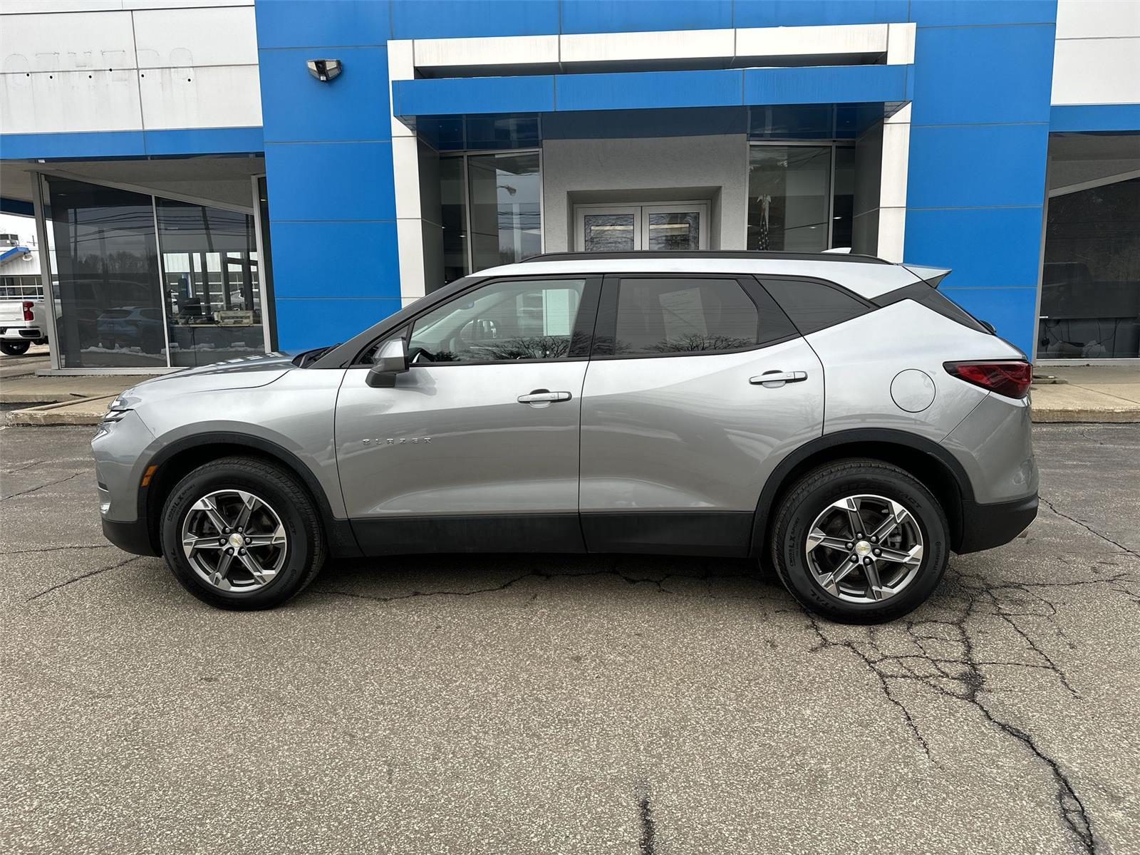 2023 Chevrolet Blazer LT - 4