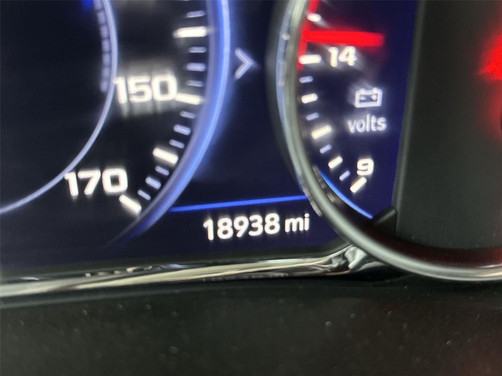 2024 GMC Terrain Denali - 11