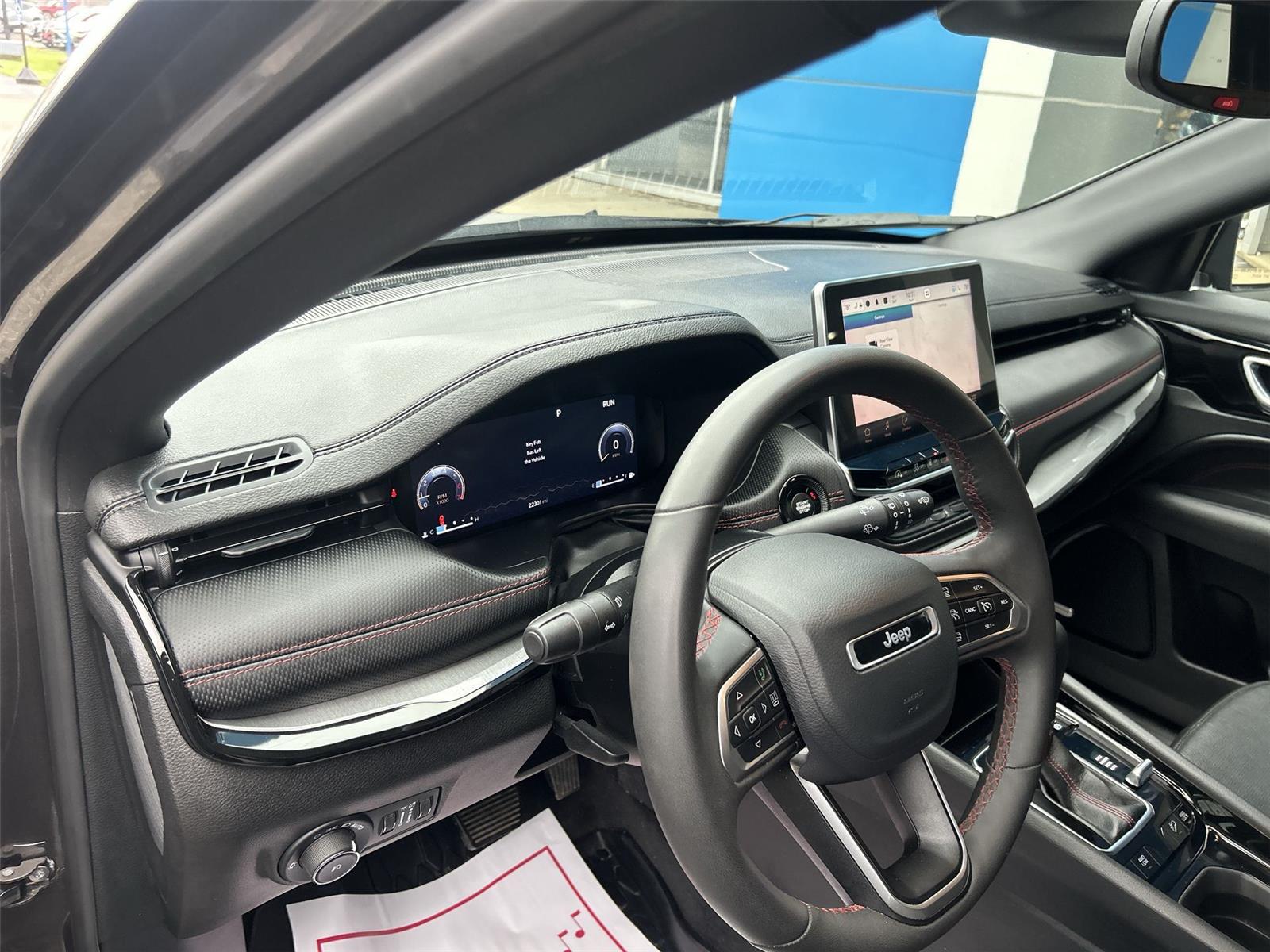 2023 Jeep Compass Trailhawk - 9