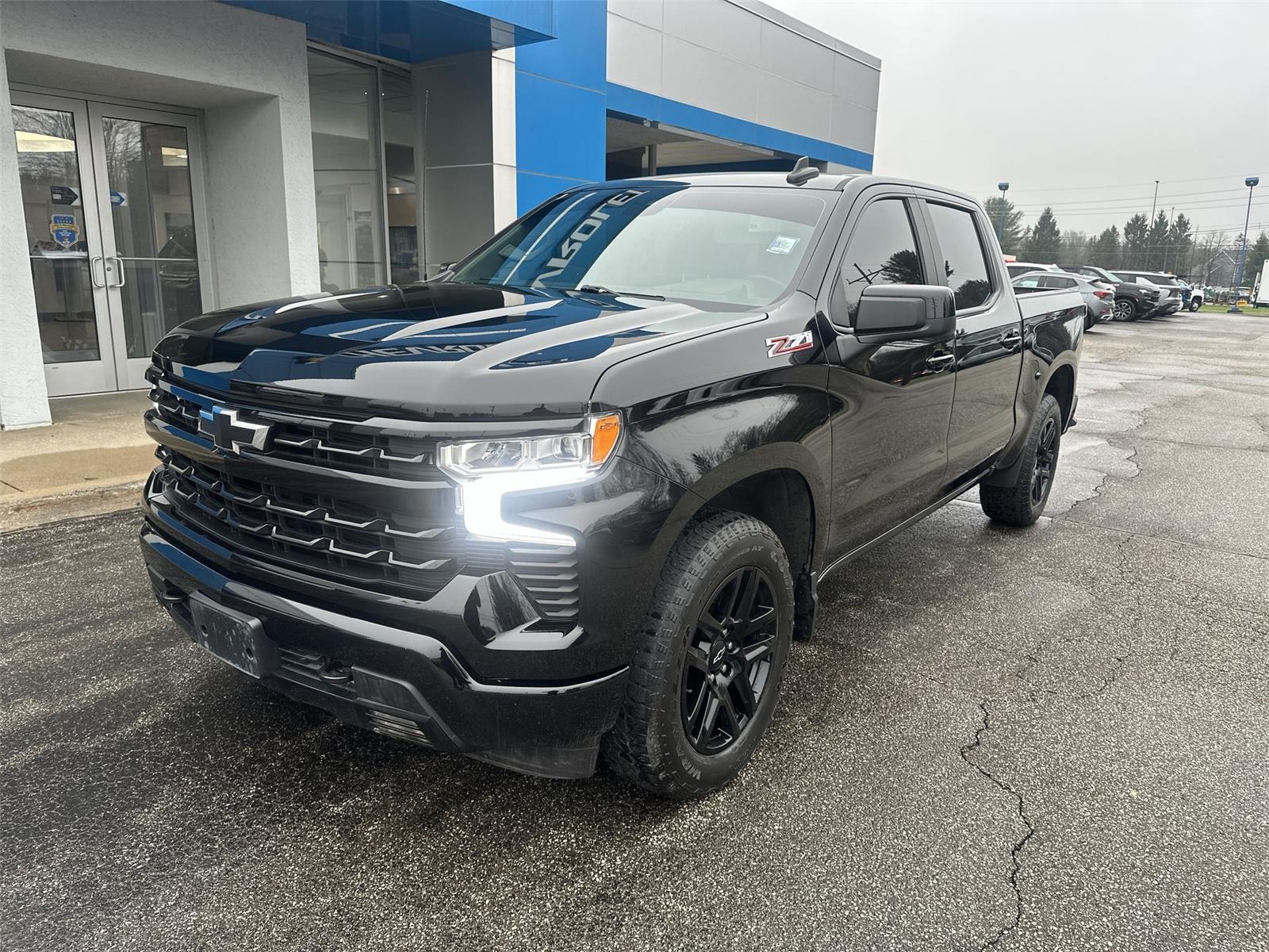 2023 Chevrolet Silverado 1500 RST - 3