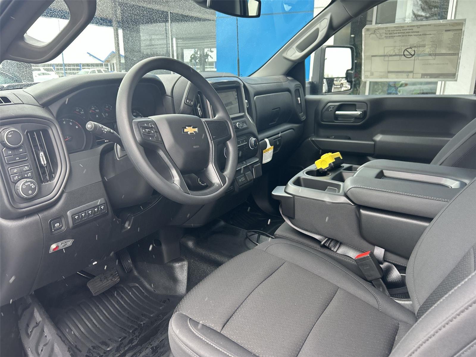 2025 Chevrolet Silverado 3500HD CC Work Truck - 9