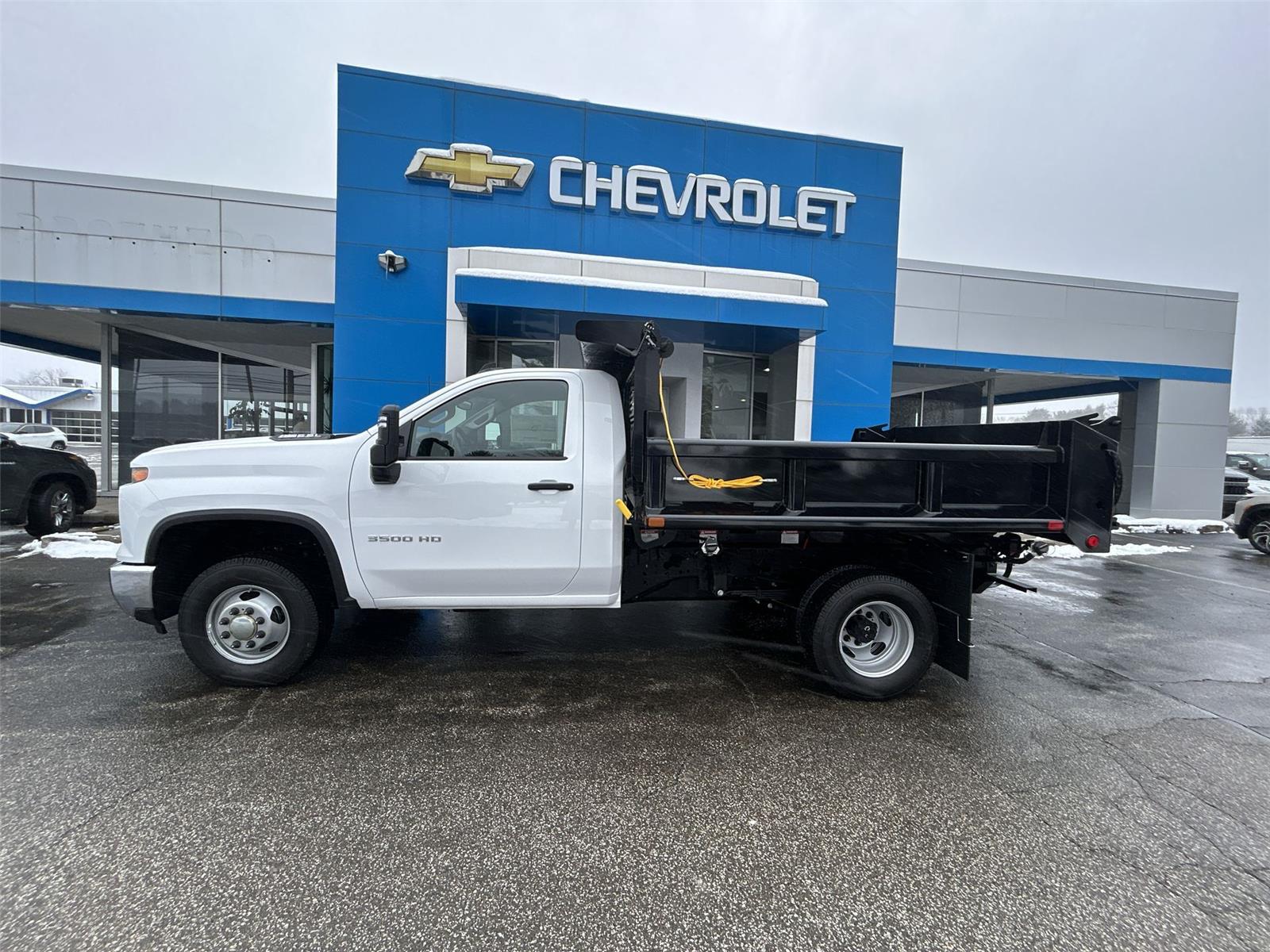 2025 Chevrolet Silverado 3500HD CC Work Truck - 4
