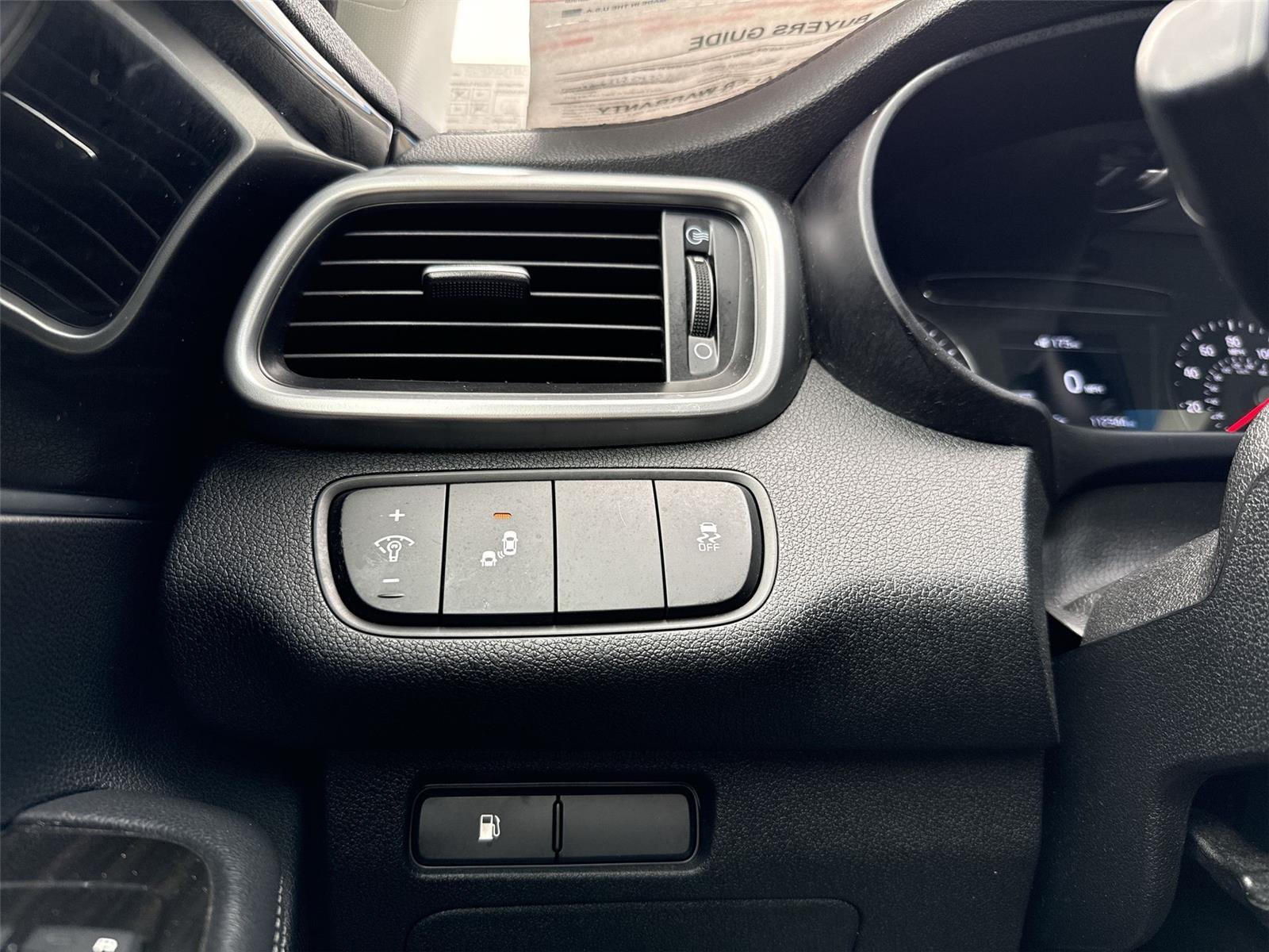 2019 Kia Sorento LX V6 at Three Rivers CJD