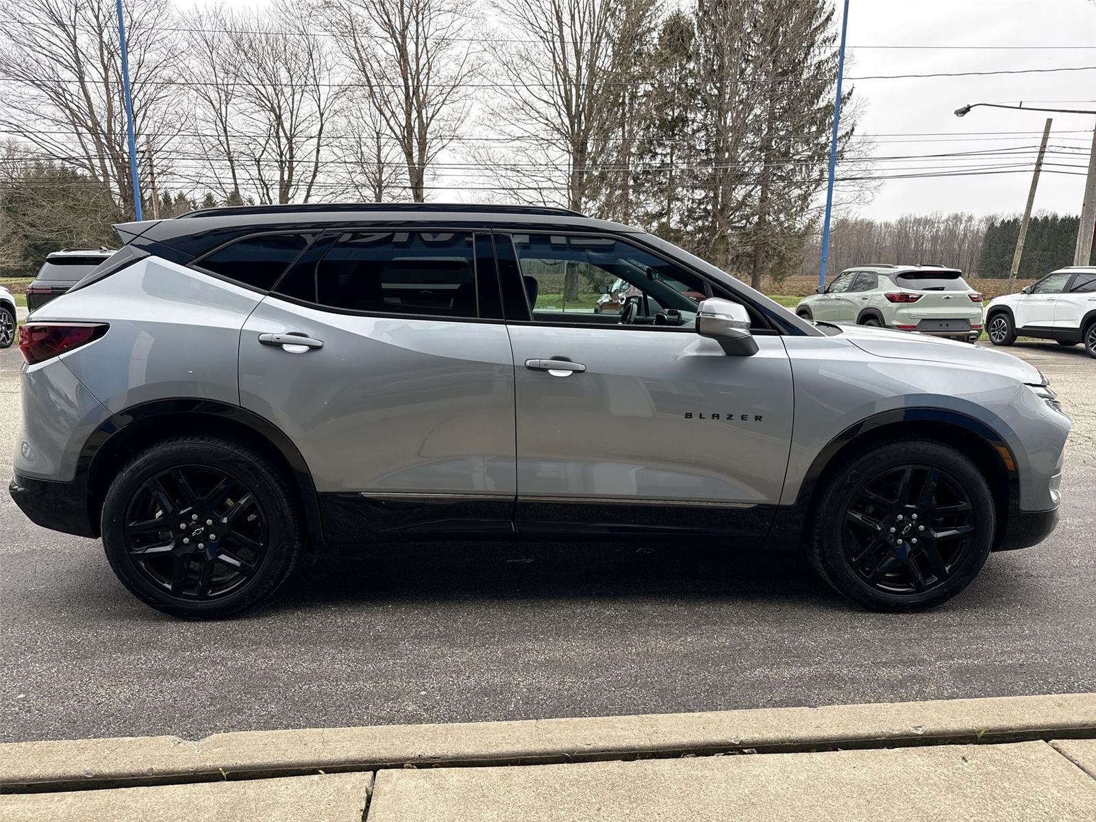 2023 Chevrolet Blazer RS - 8