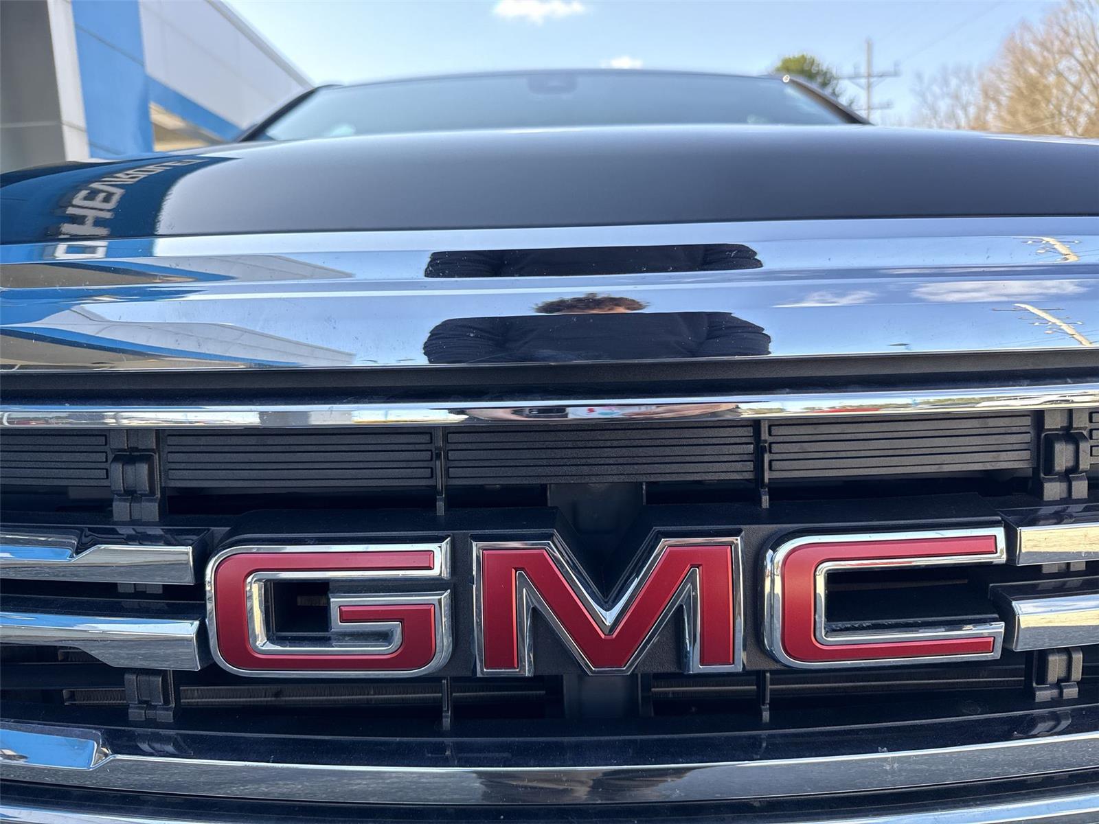 2023 GMC Acadia SLE at Chevrolet & GMC Titusville