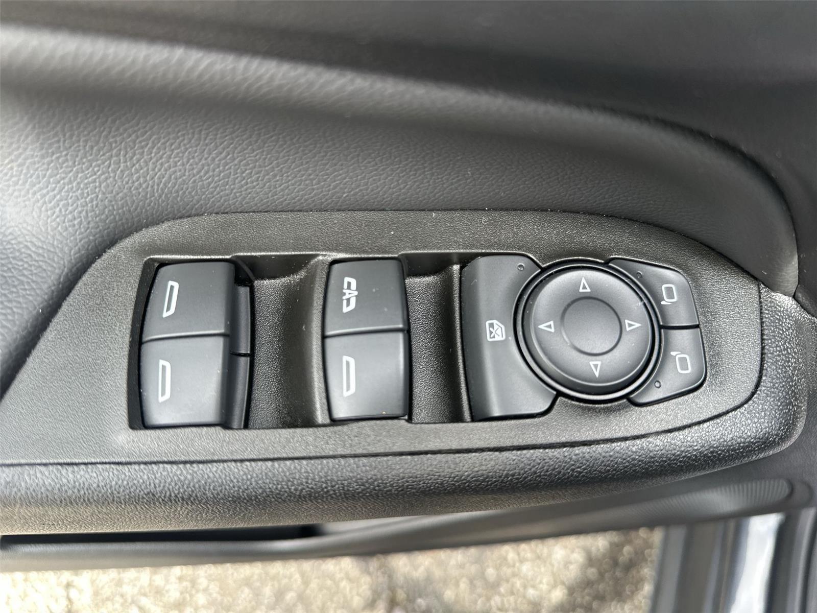 2023 Chevrolet Equinox LT at McCandless Ford