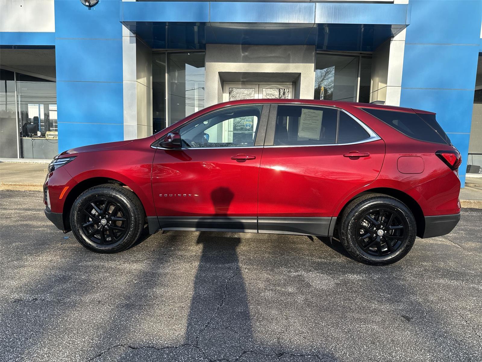 2023 Chevrolet Equinox LT - 4