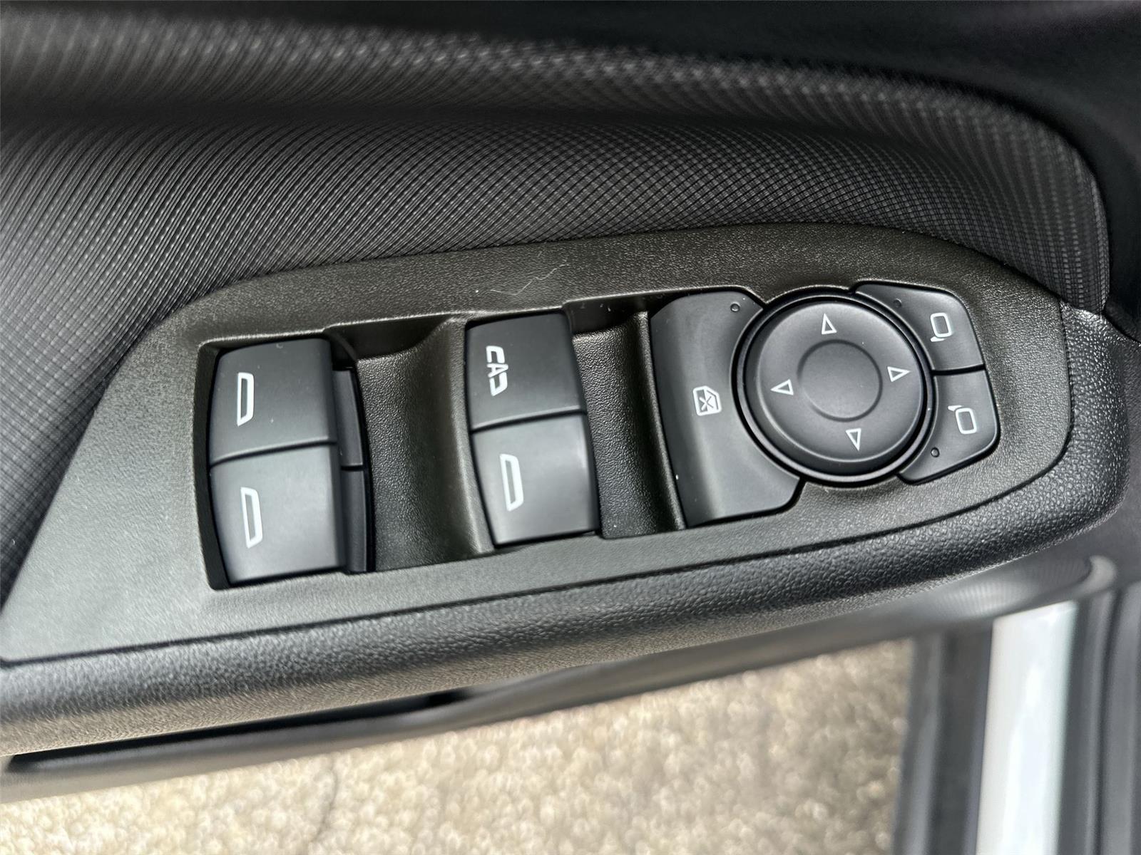 2023 Chevrolet Equinox RS at McCandless Ford