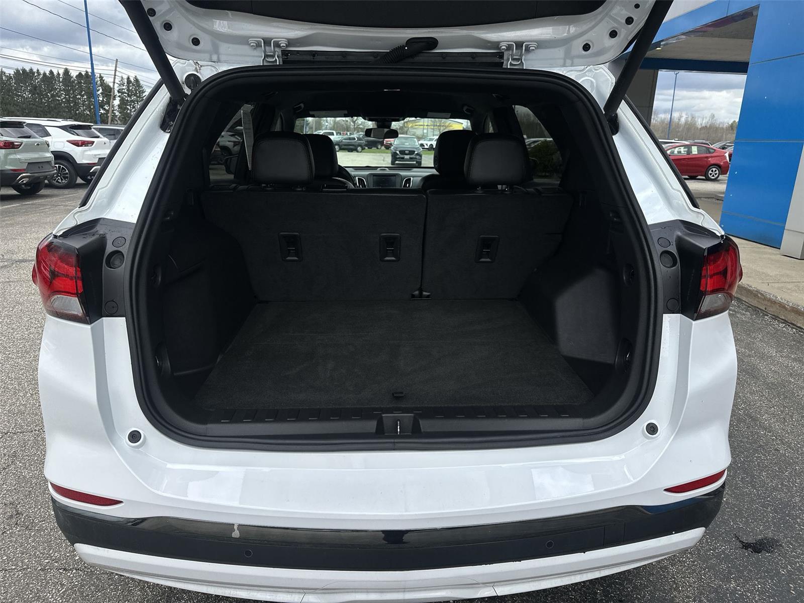 2023 Chevrolet Equinox RS at McCandless Ford