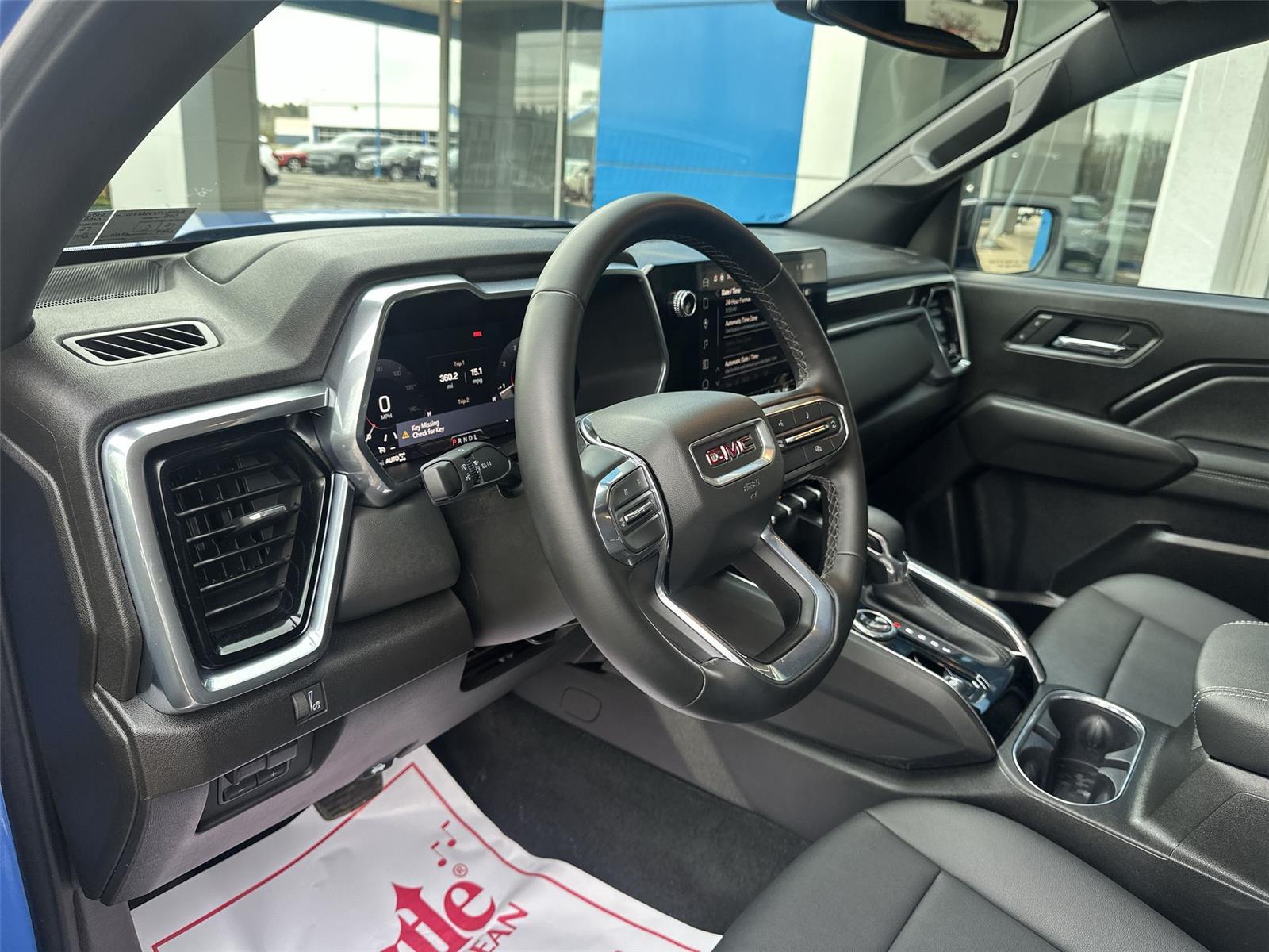 2026 GMC Canyon 4WD Elevation - 9