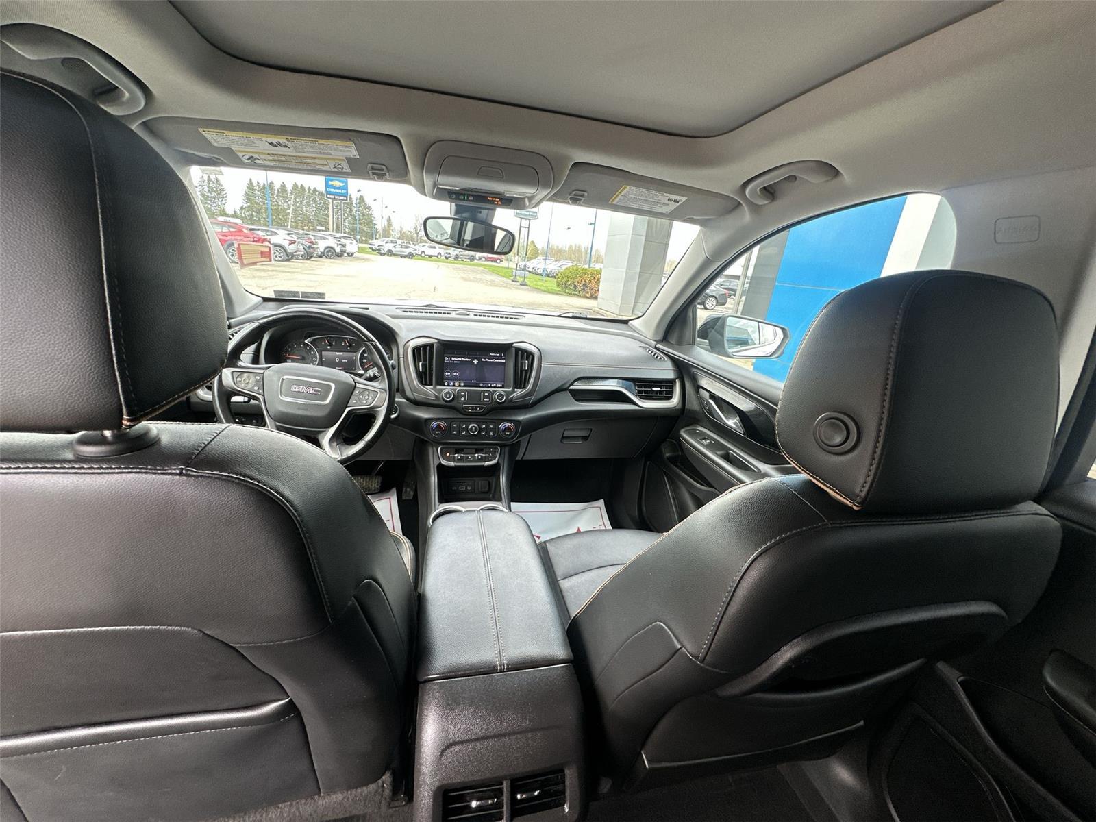 2022 GMC Terrain AT4 at Joe Ball GMC