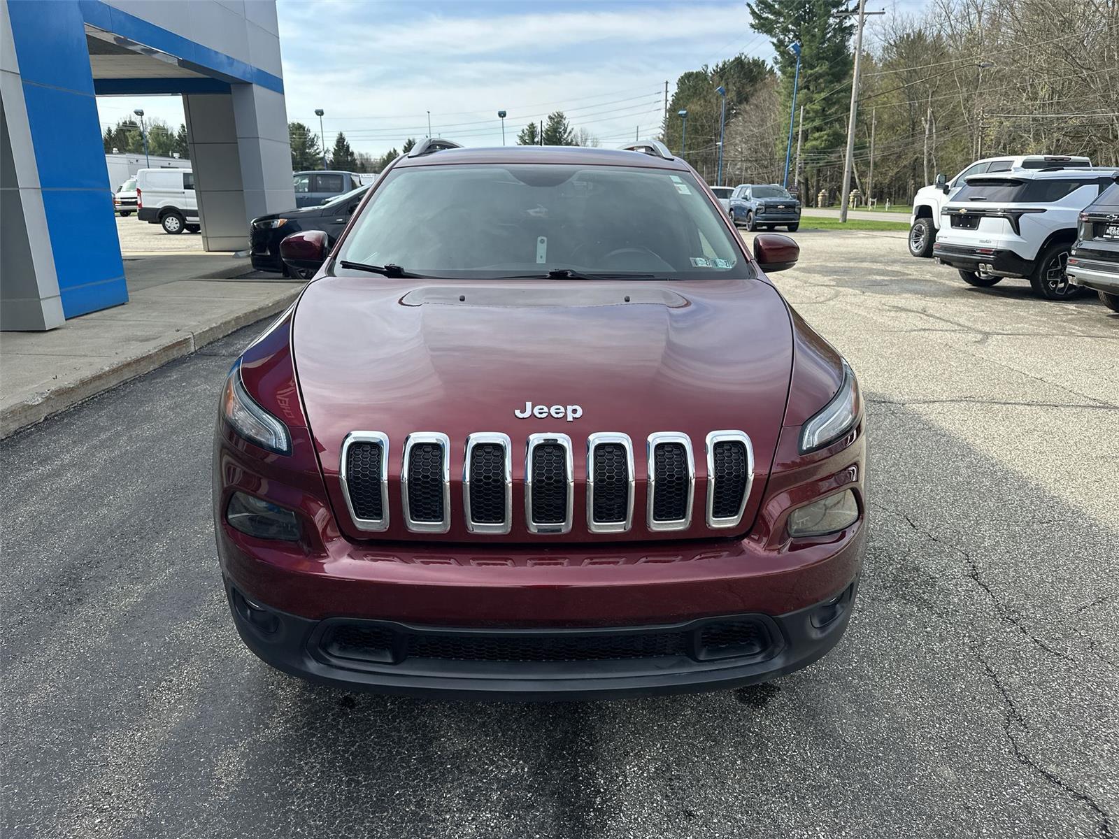 2018 Jeep Cherokee Latitude Plus - 2