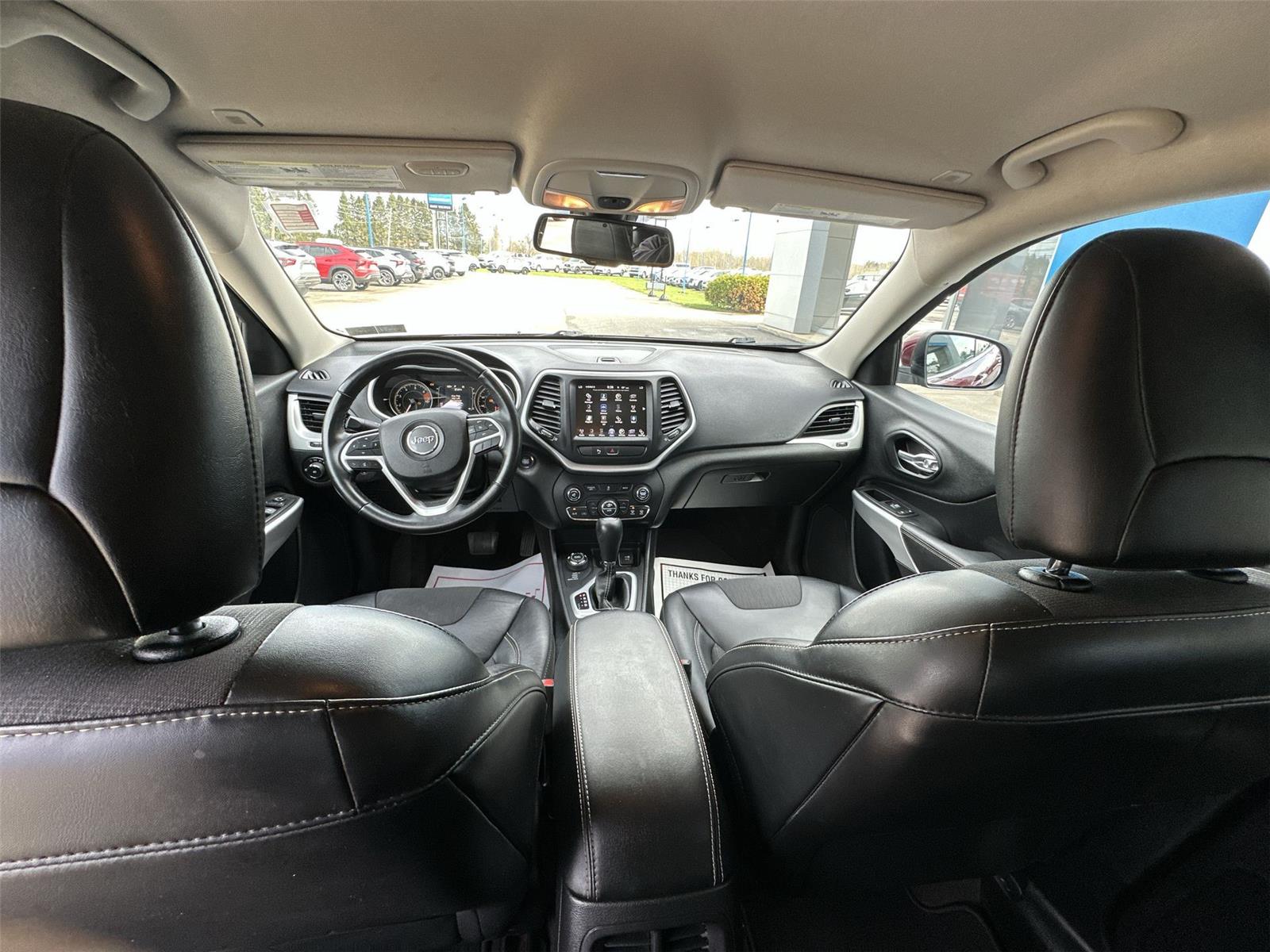 2018 Jeep Cherokee Latitude Plus at Lake View Ford