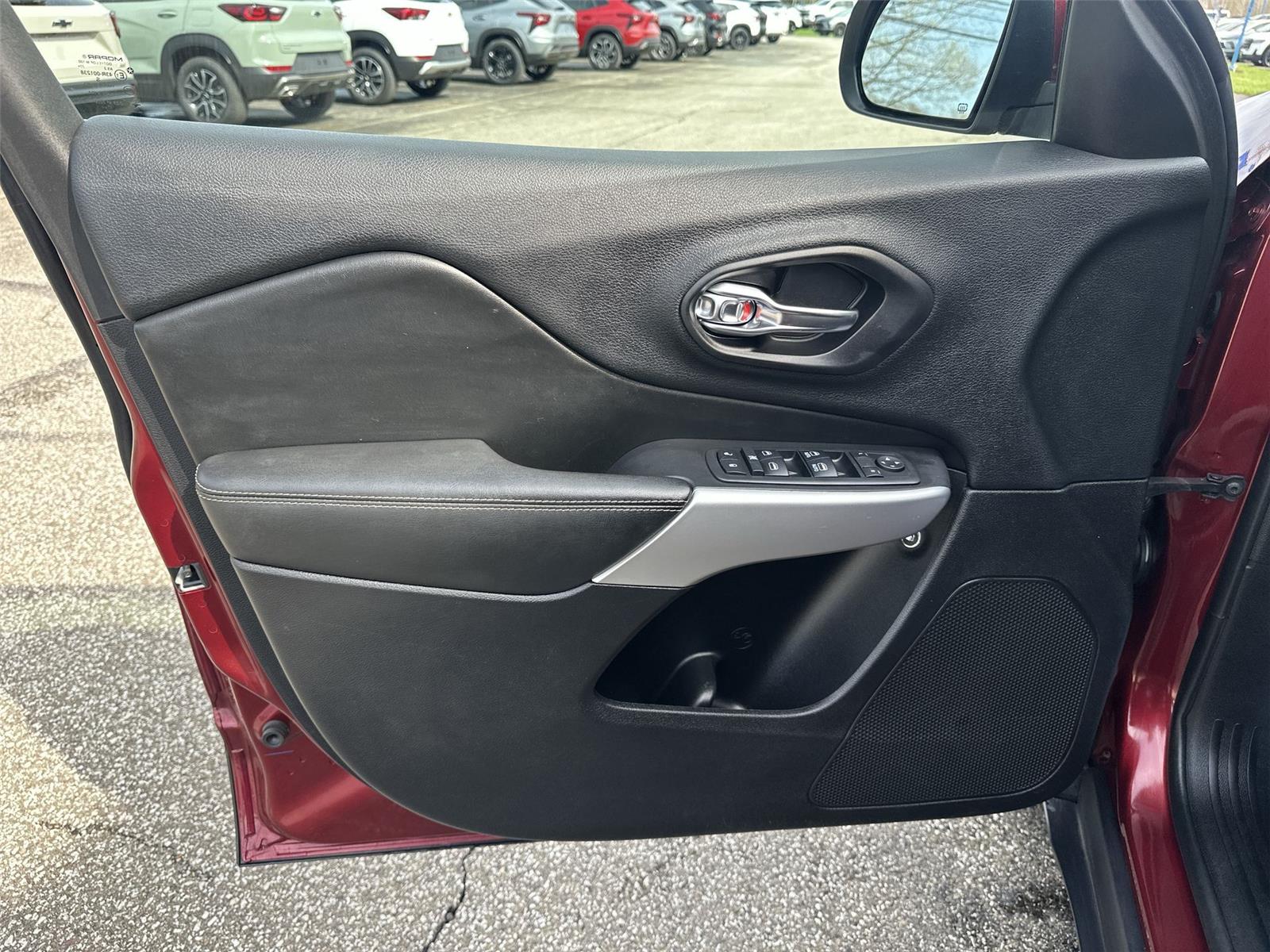 2018 Jeep Cherokee Latitude Plus at Lake View Ford