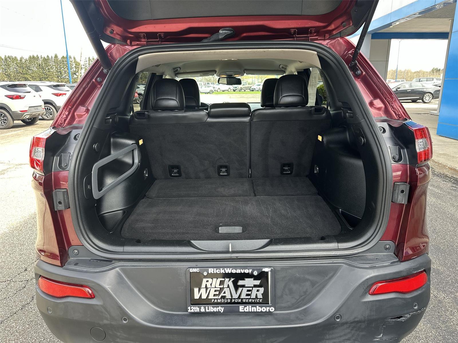 2018 Jeep Cherokee Latitude Plus at Lake View Ford