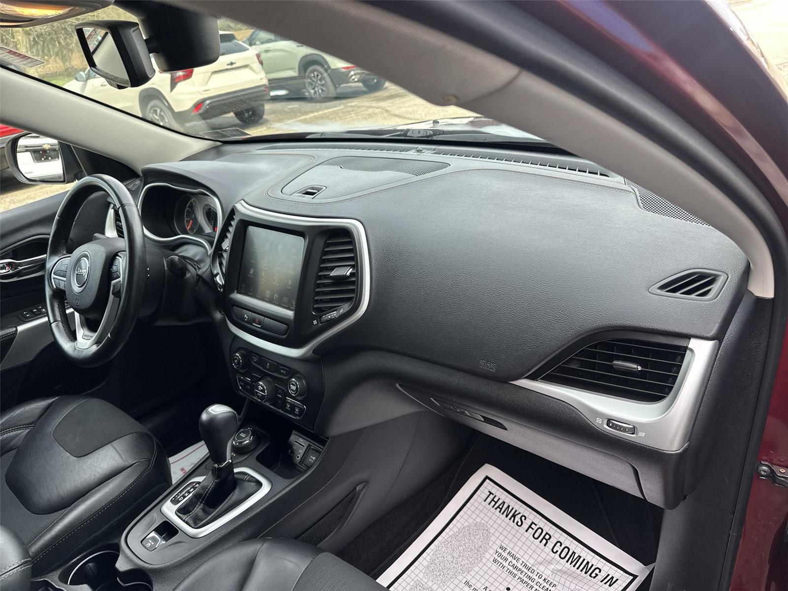 2018 Jeep Cherokee Latitude Plus at Lake View Ford