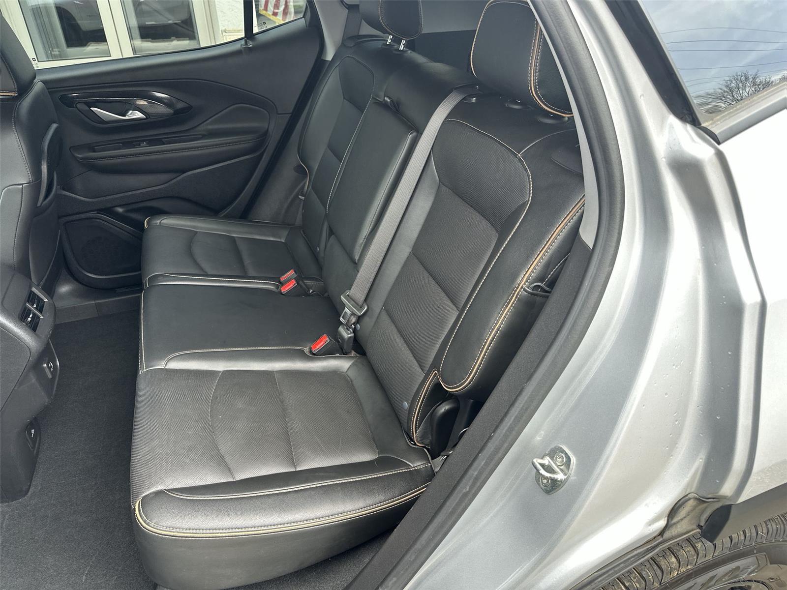 2022 GMC Terrain AT4 at Joe Ball GMC