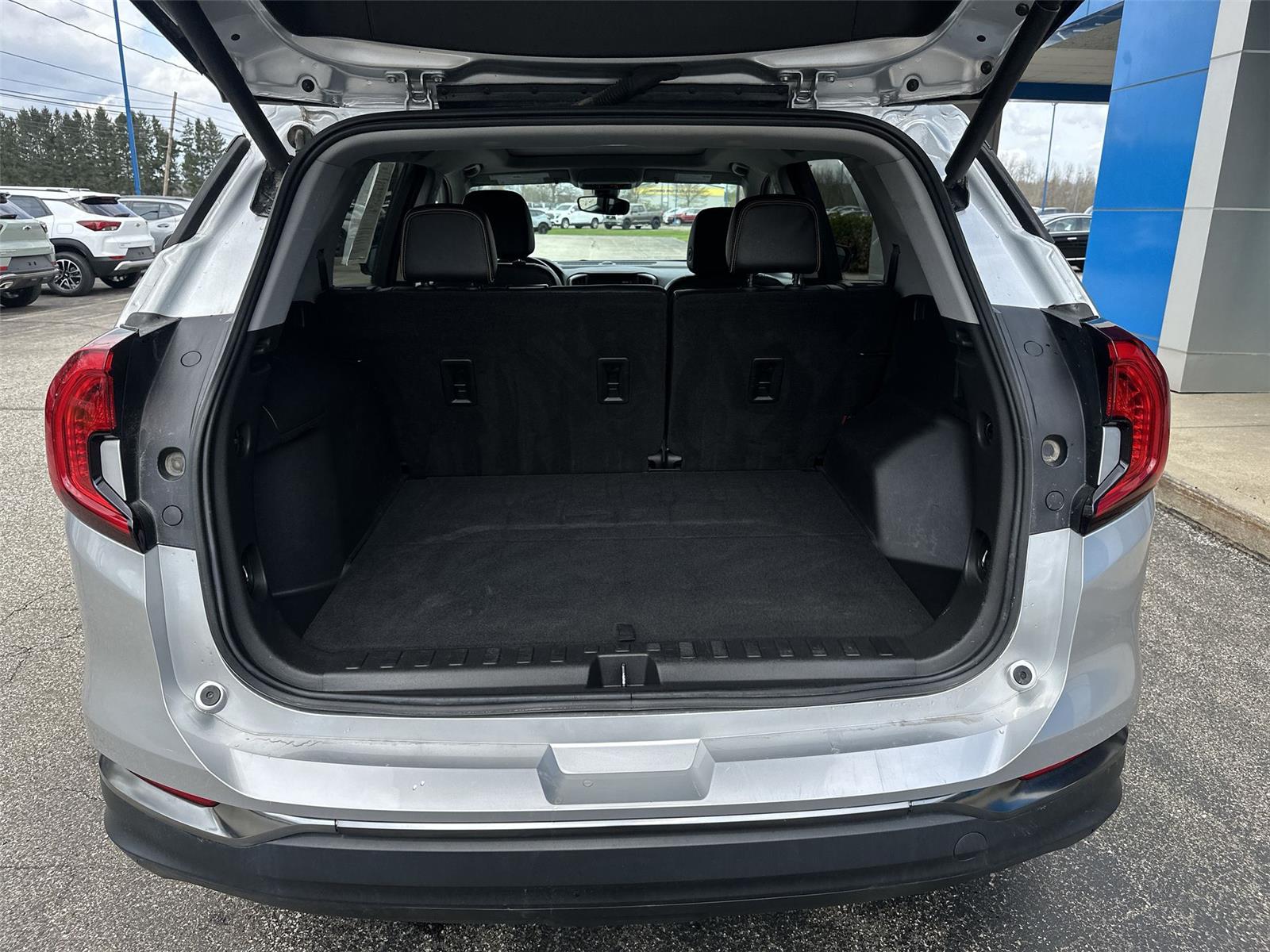 2022 GMC Terrain AT4 at Joe Ball GMC