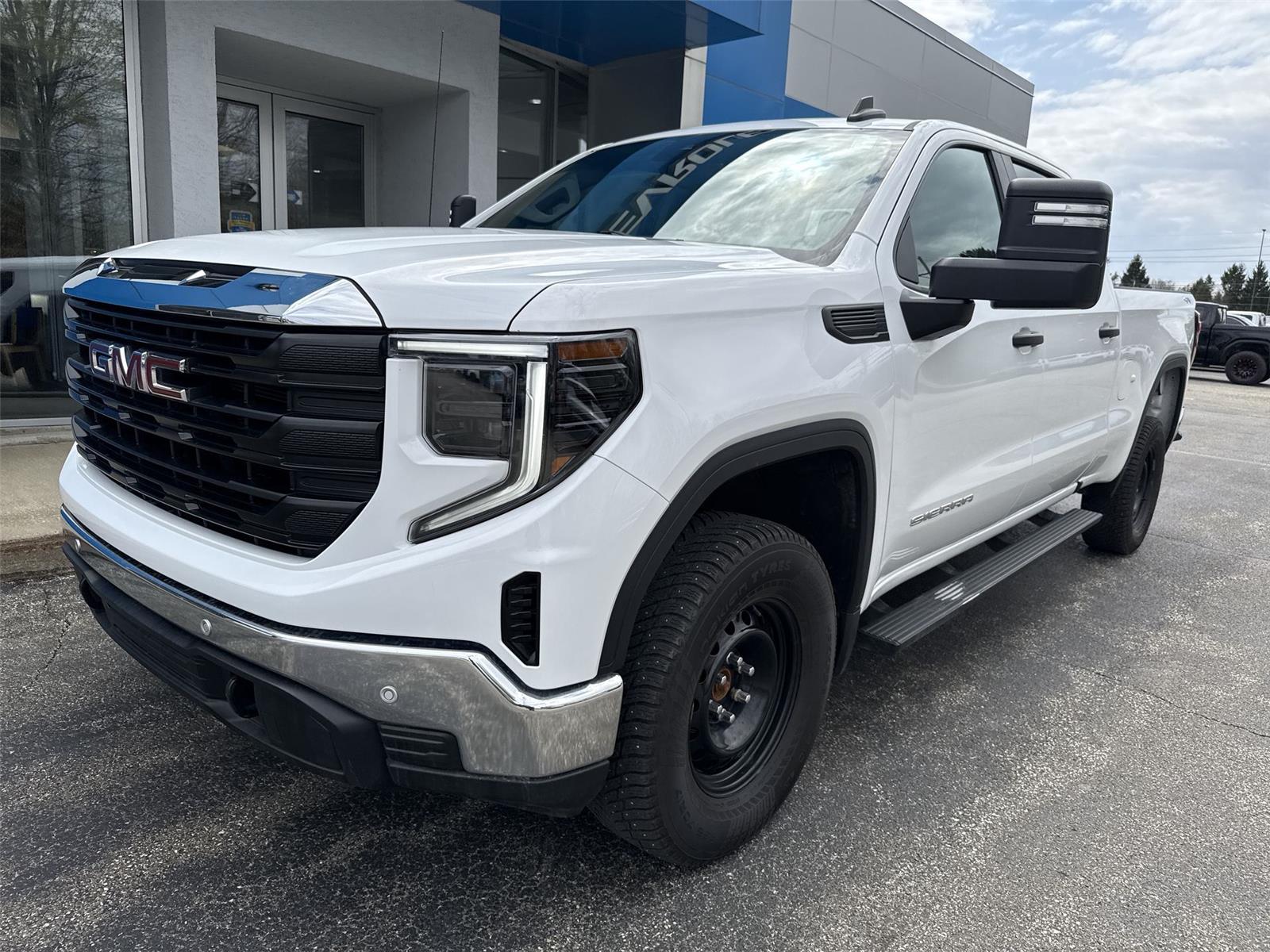 2024 GMC Sierra 1500 Pro - 3