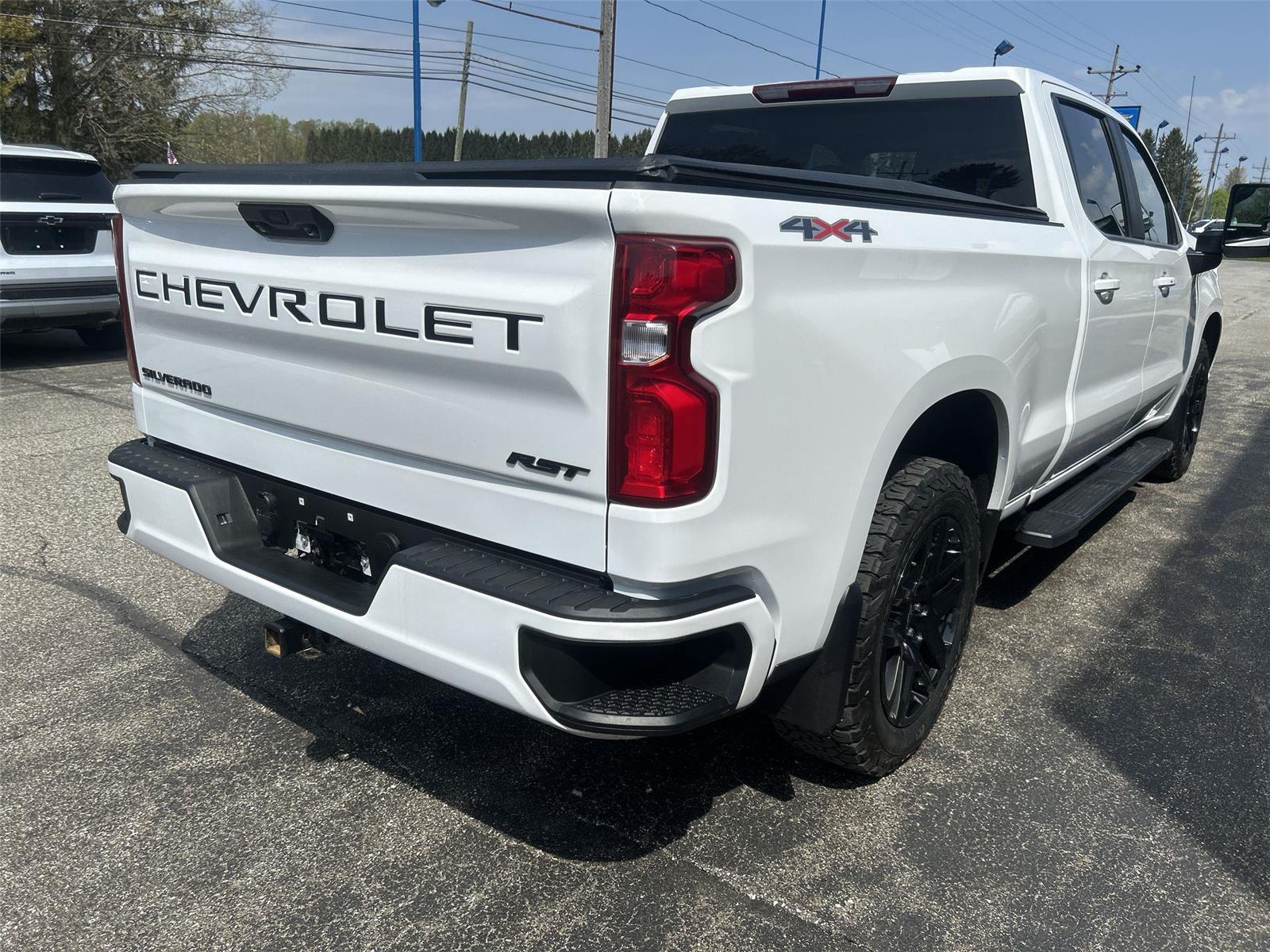 2023 Chevrolet Silverado 1500 RST - 7