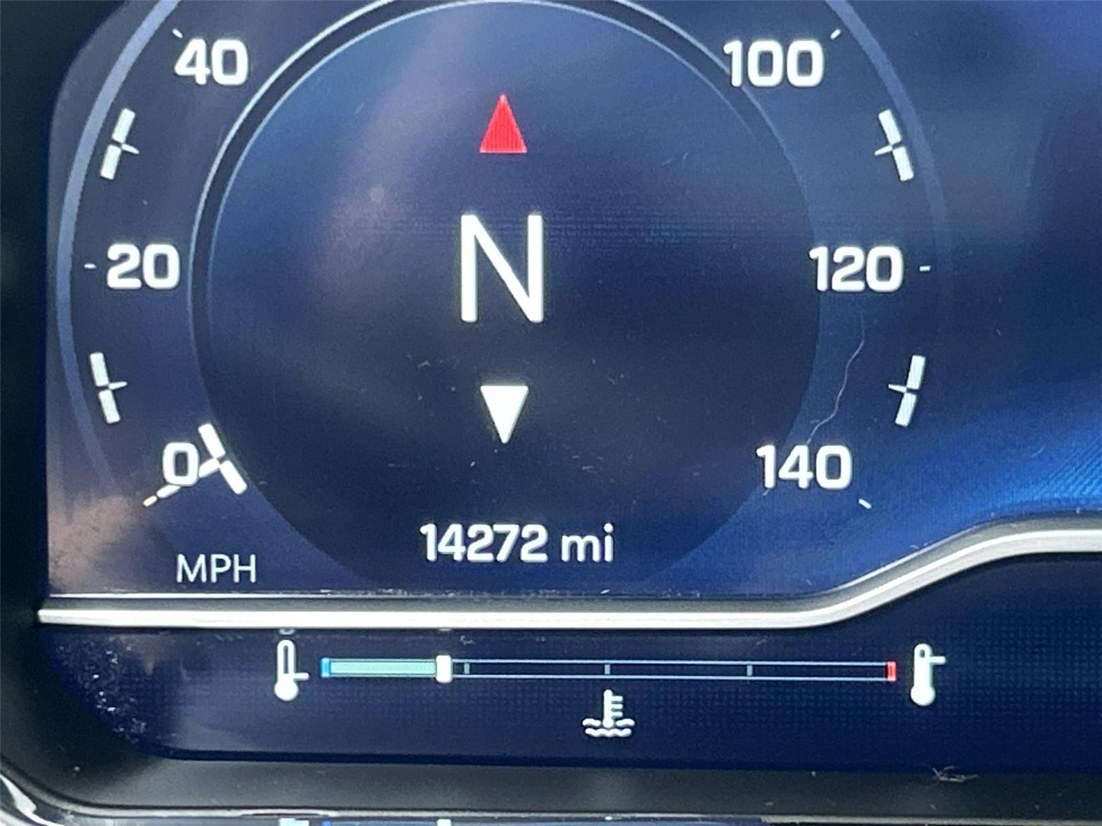 2023 Chevrolet Silverado 1500 RST - 11
