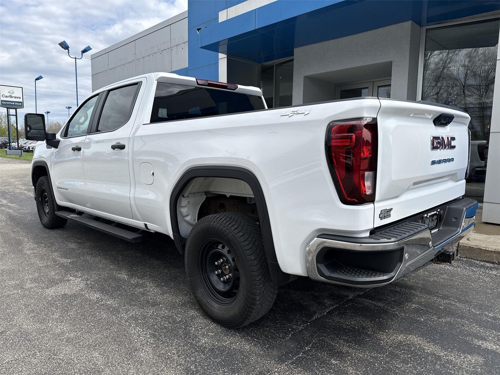 2024 GMC Sierra 1500 Pro - 5