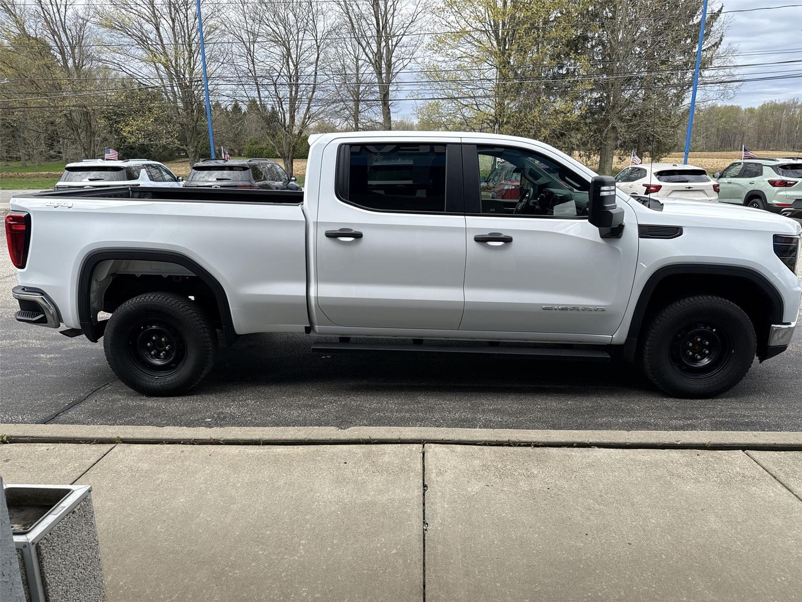 2024 GMC Sierra 1500 Pro - 8