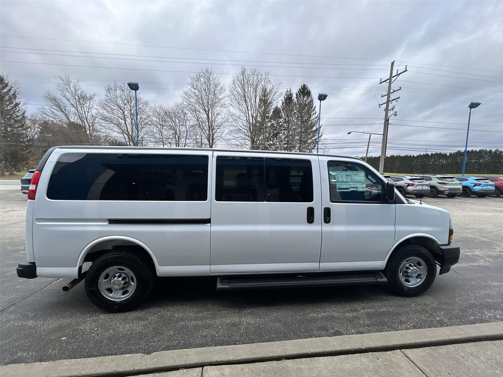 2025 Chevrolet Express Cargo Van RWD 2500 155 - 8