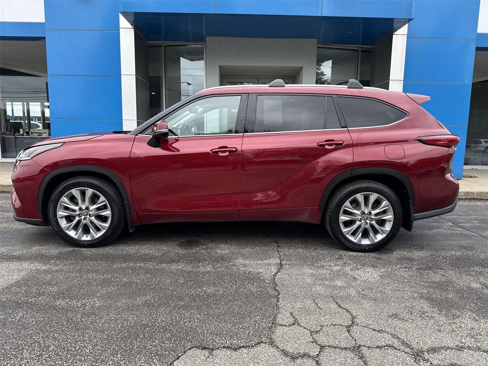 2020 Toyota Highlander Limited at McCandless Ford