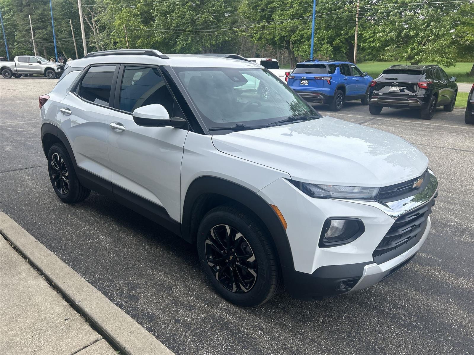 2023 Chevrolet Trailblazer LT - 1