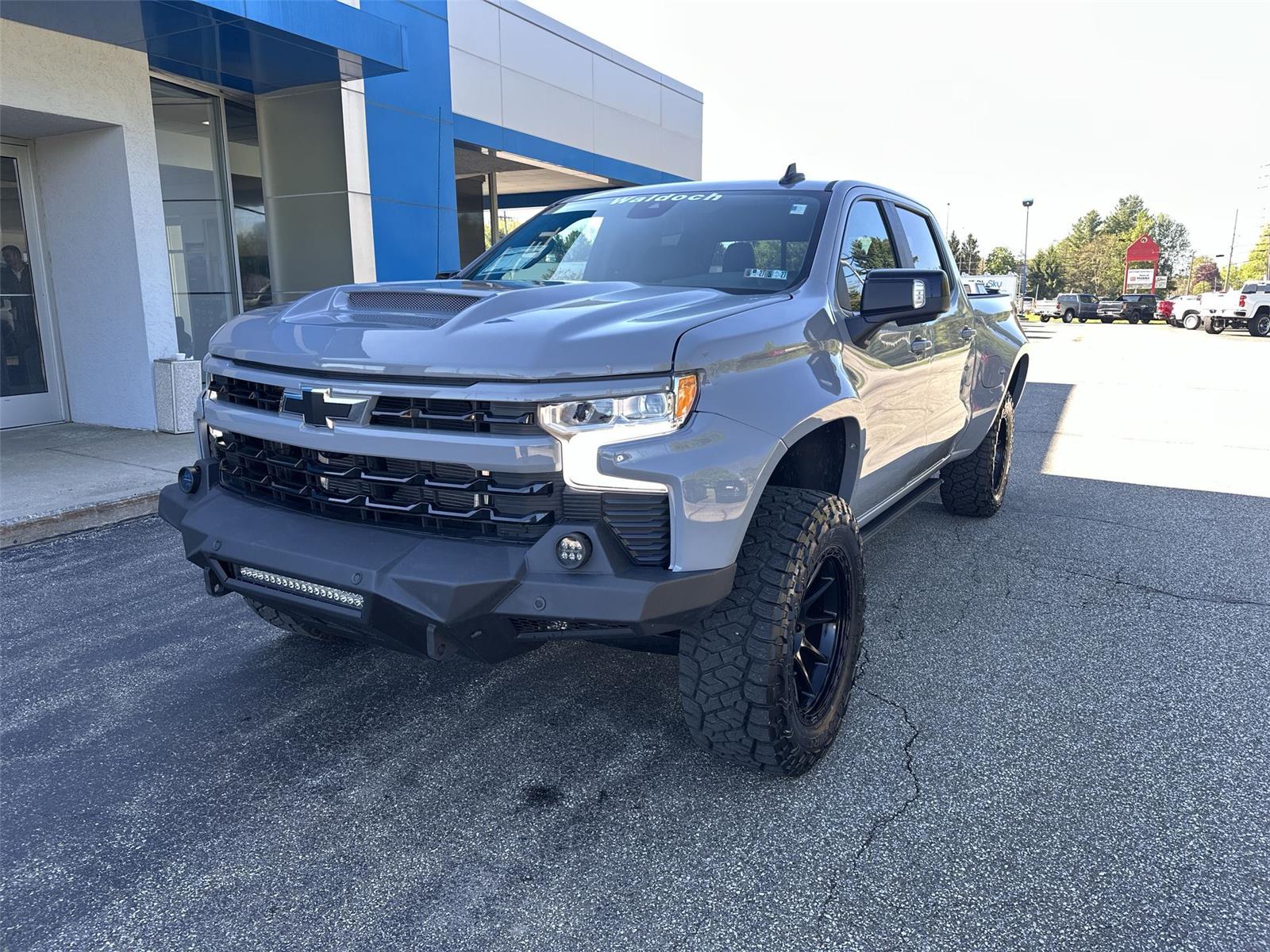 2025 Chevrolet Silverado 1500 RST - 3