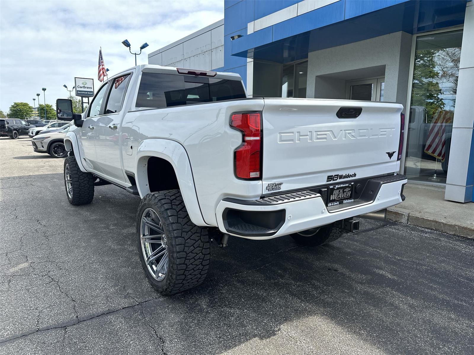 2025 Chevrolet Silverado 2500HD LT - 5
