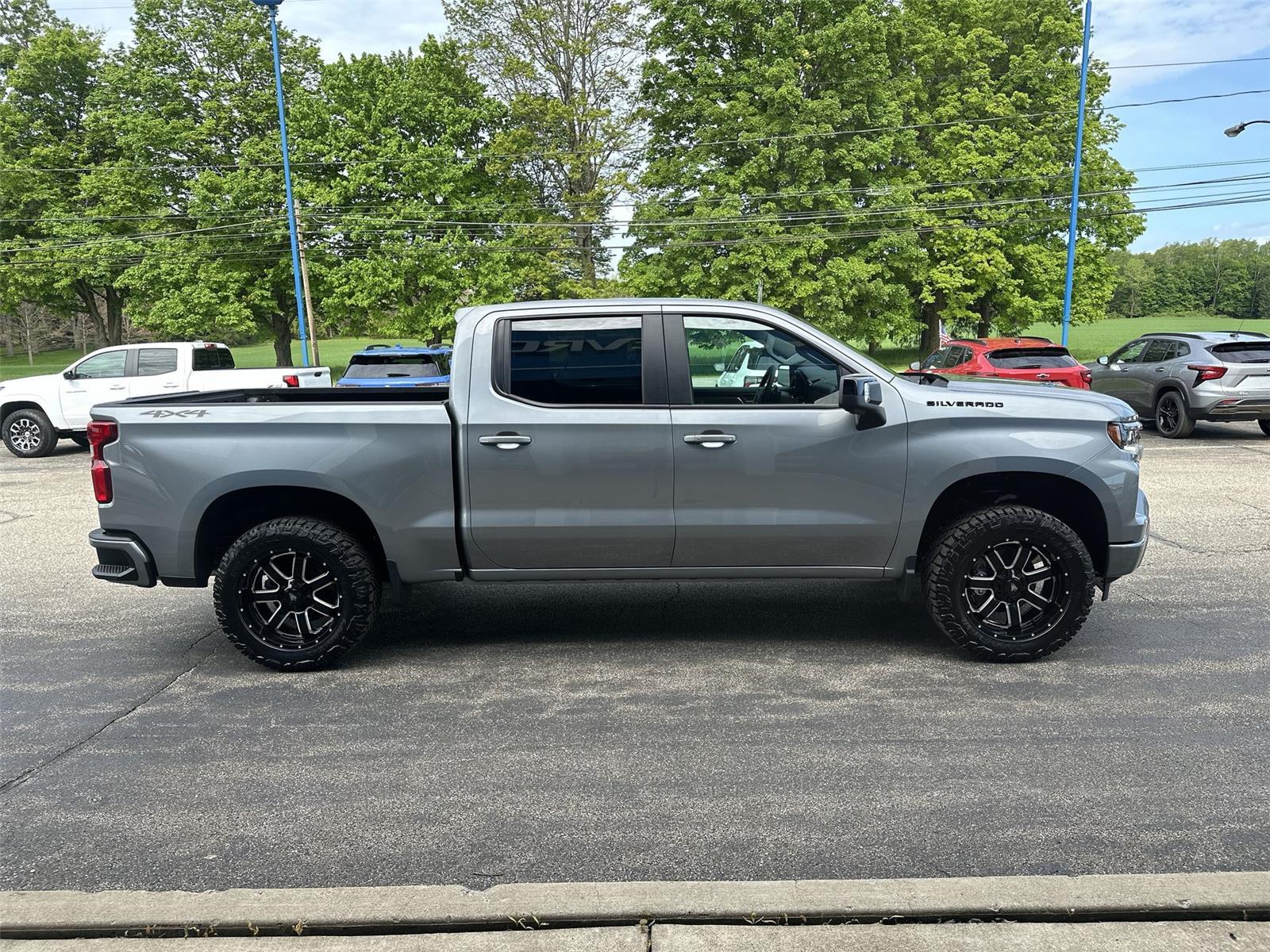2026 Chevrolet Silverado 1500 RST - 8