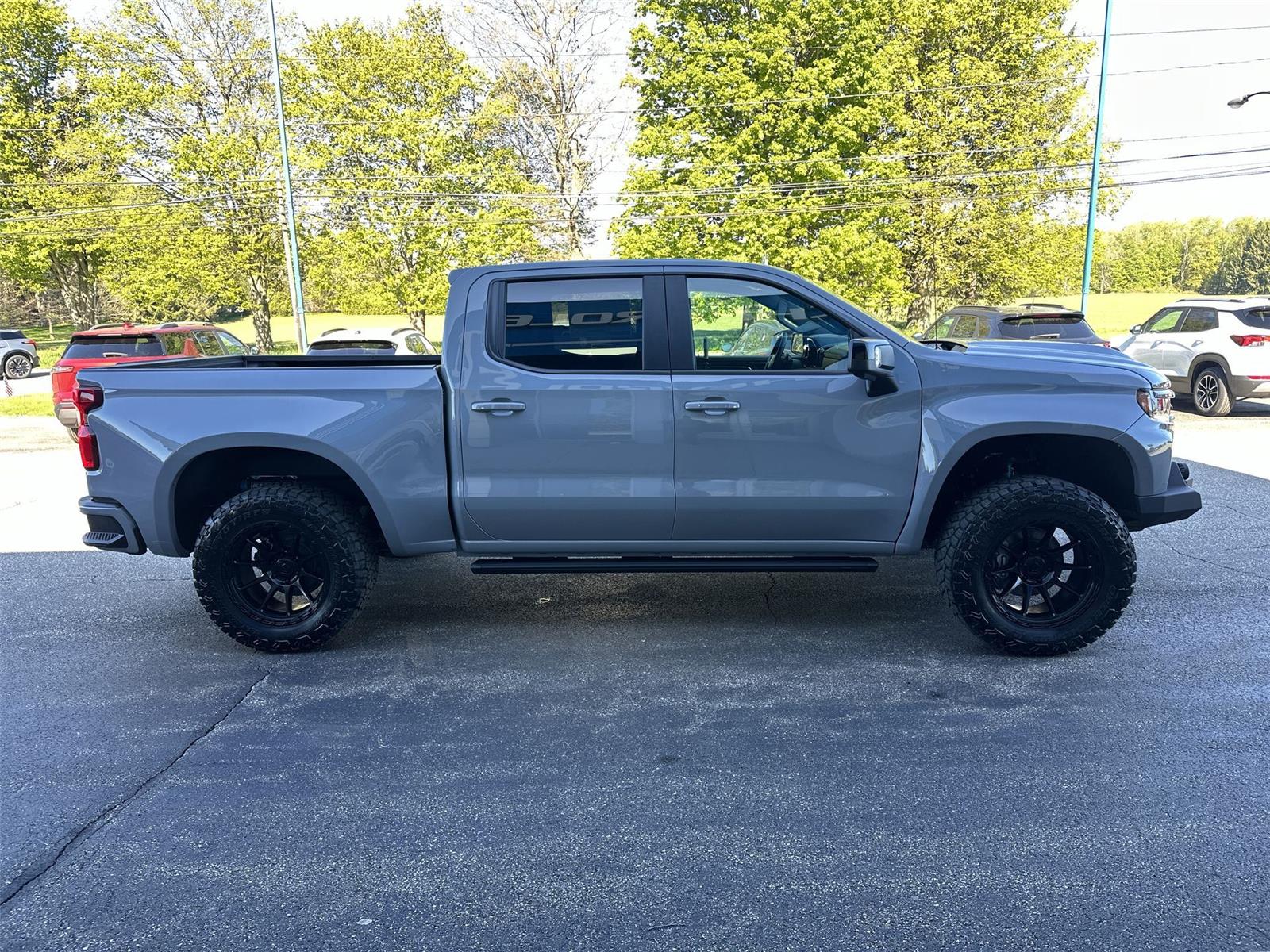 2025 Chevrolet Silverado 1500 RST - 8