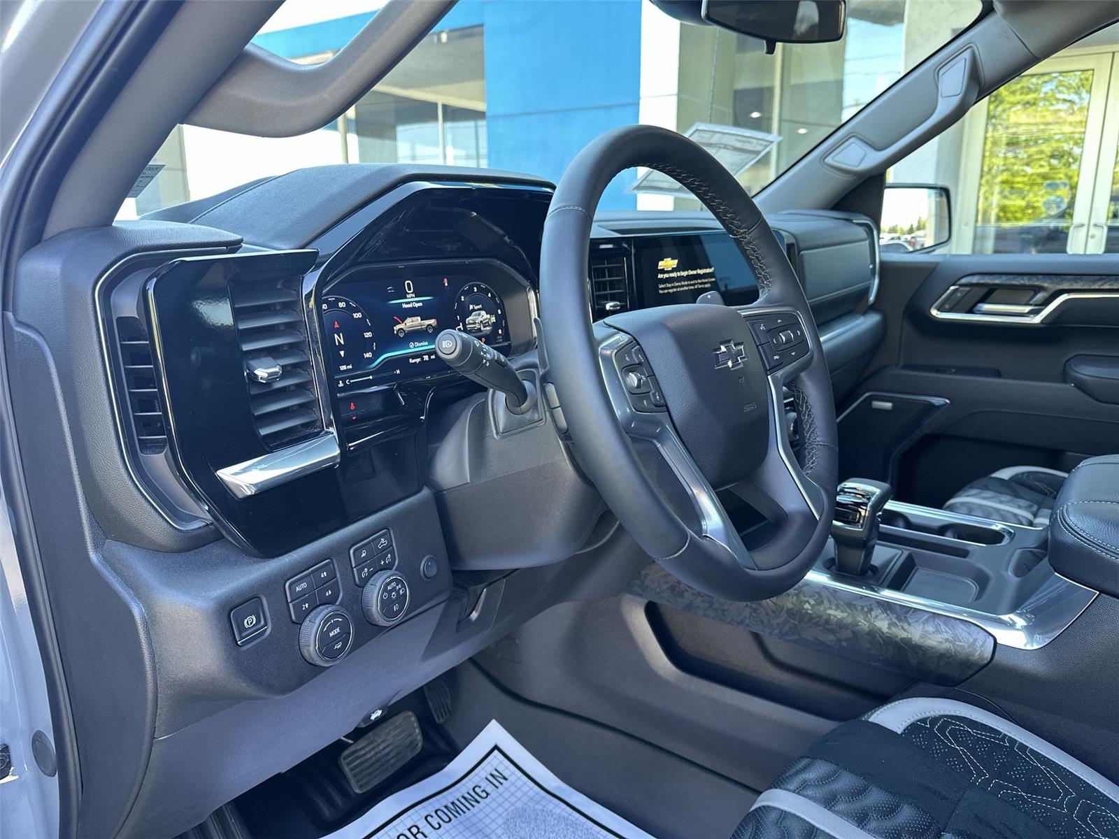 2025 Chevrolet Silverado 1500 RST - 9