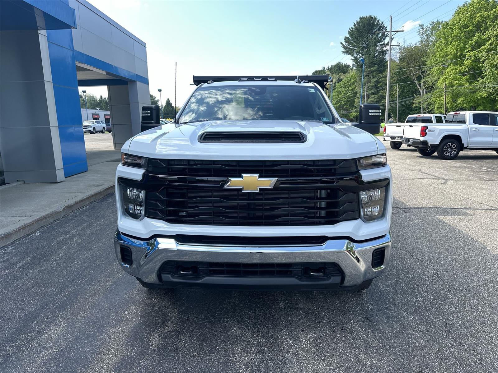 2026 Chevrolet Silverado 3500HD CC Work Truck - 2