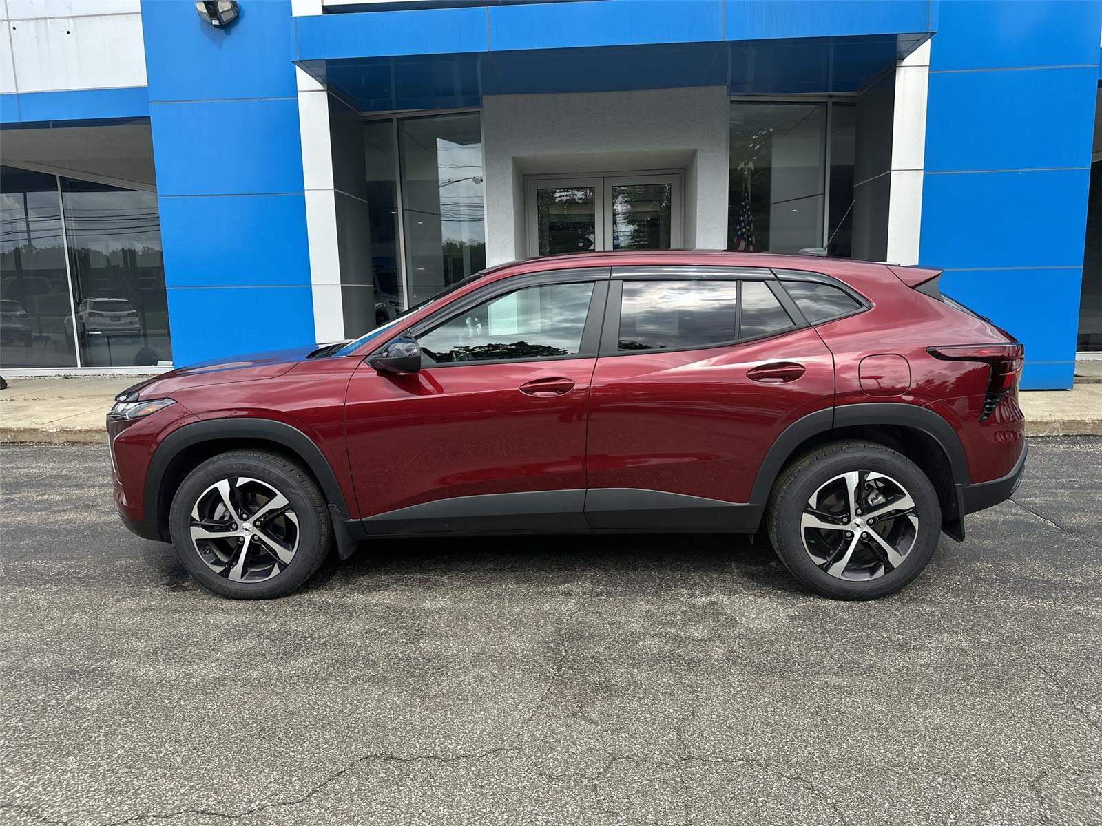 2024 Chevrolet Trax 1RS at Braxton Motor Co
