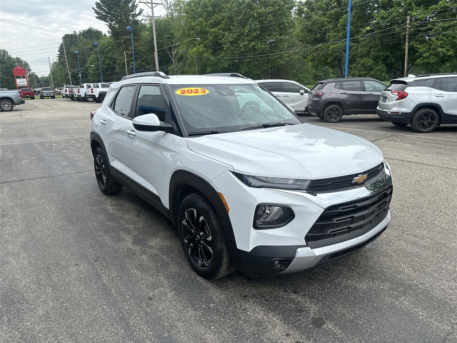 2023 Chevrolet Trailblazer LT at Joe Ball GMC
