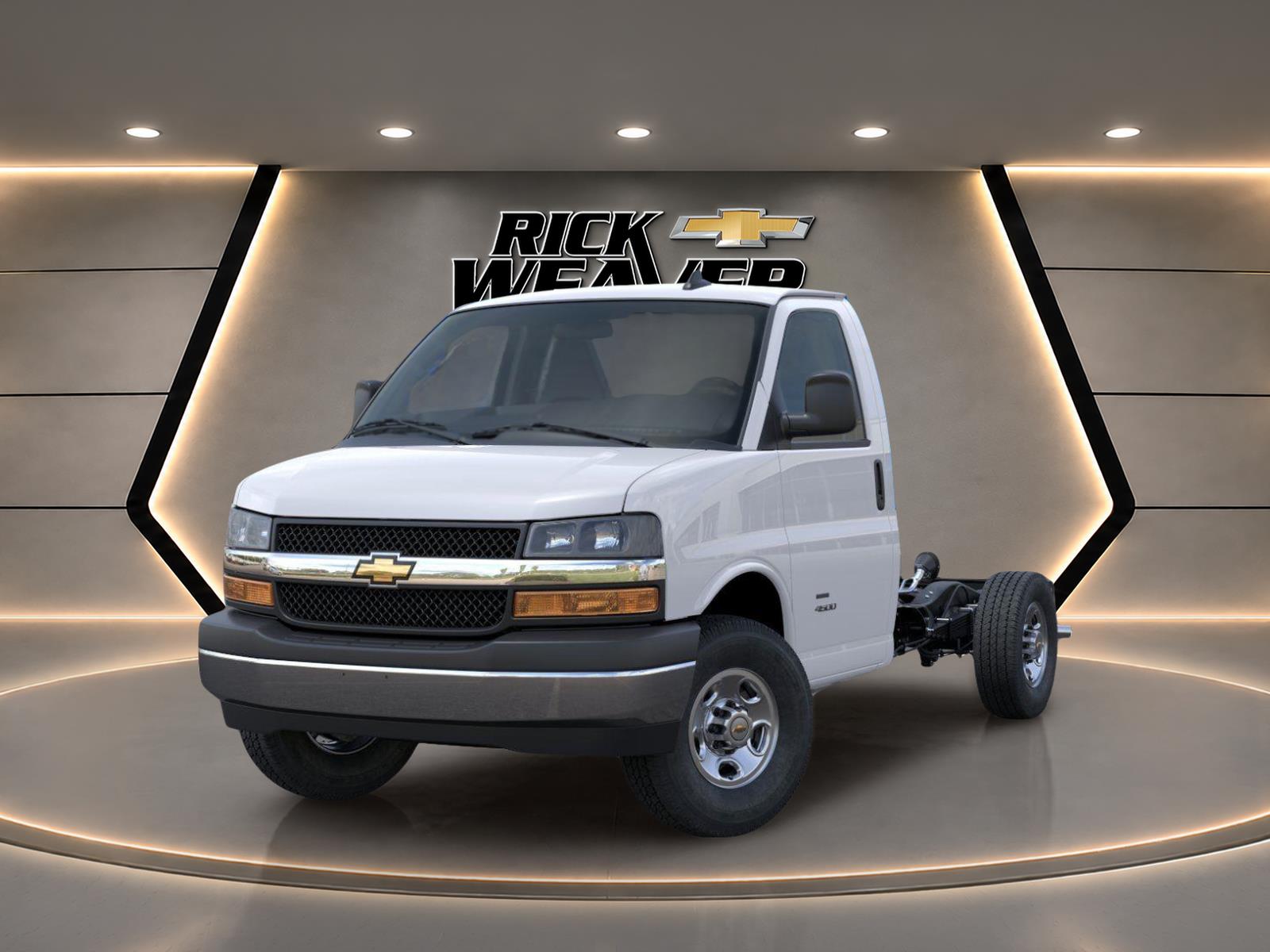 2026 Chevrolet Express Cutaway 3500 VAN 139 - 5
