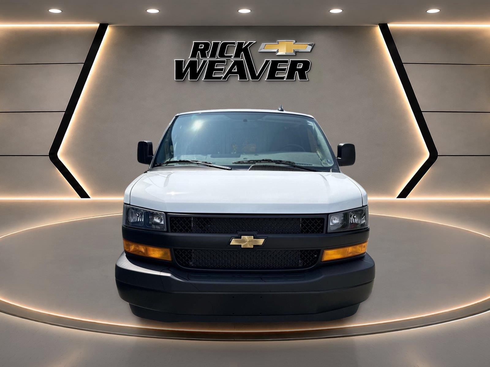2025 Chevrolet Express Cargo Van RWD 2500 135 - 2