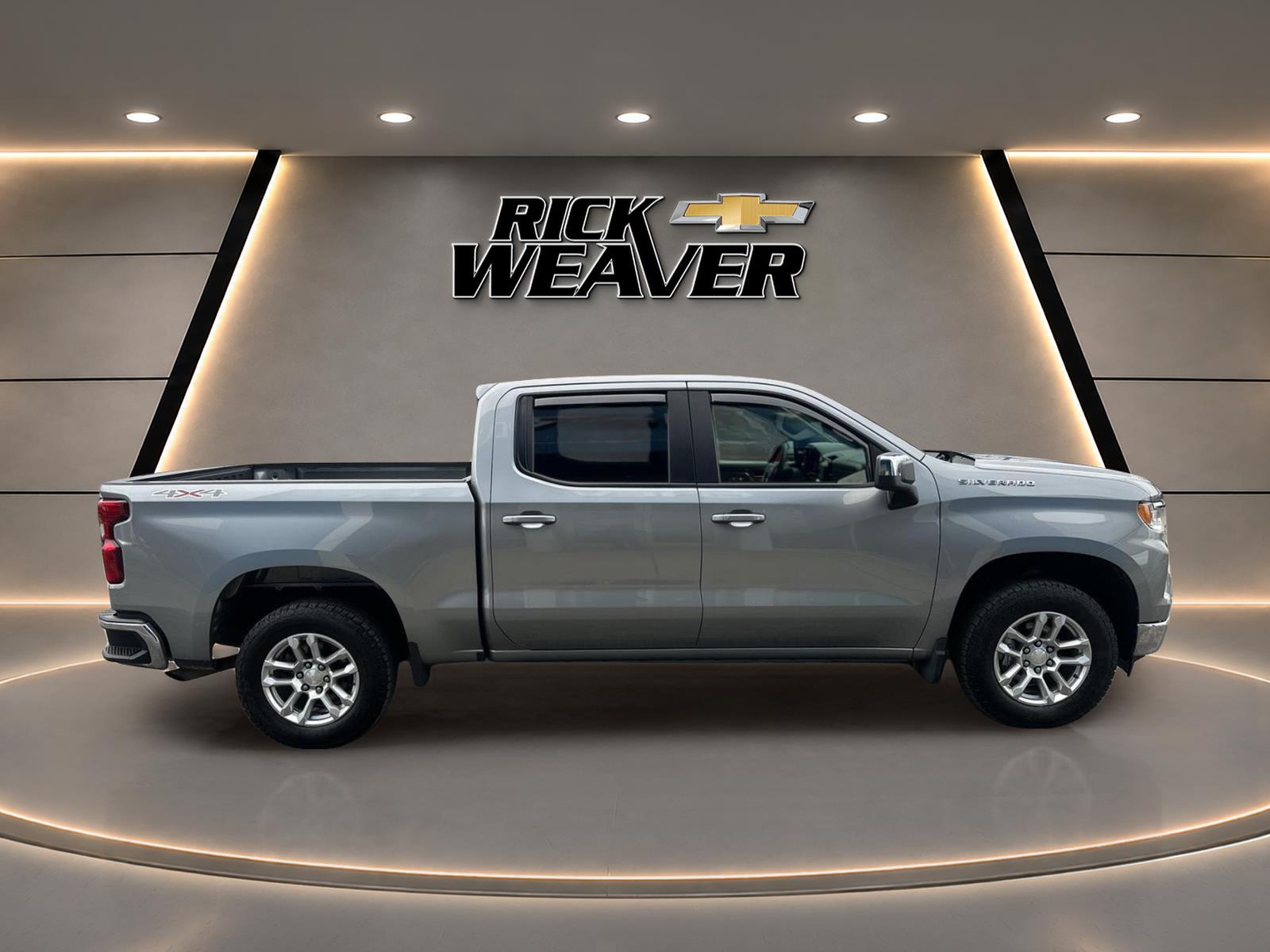2024 Chevrolet Silverado 1500 LT - 8