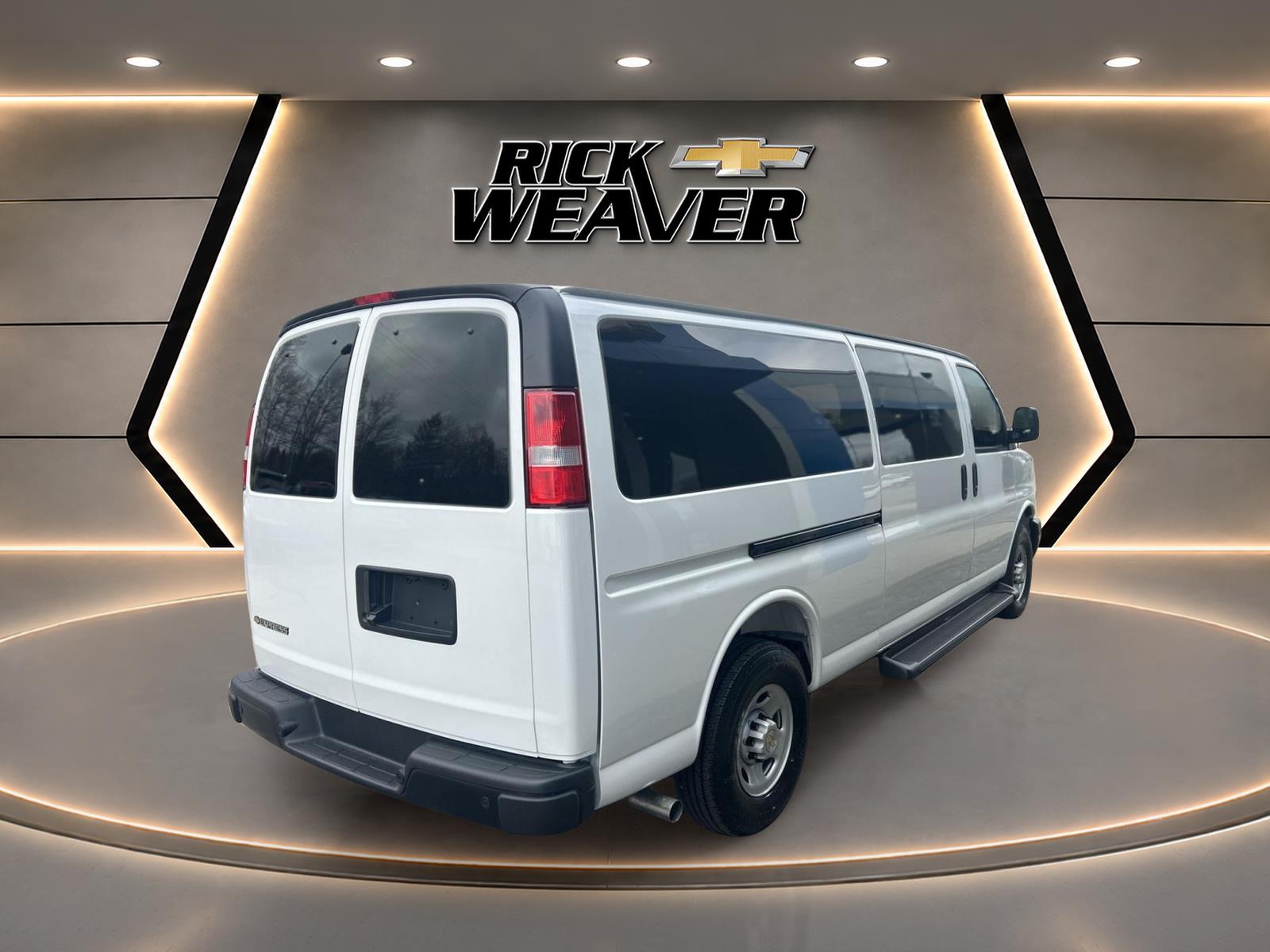 2025 Chevrolet Express Cargo Van RWD 2500 155 - 7