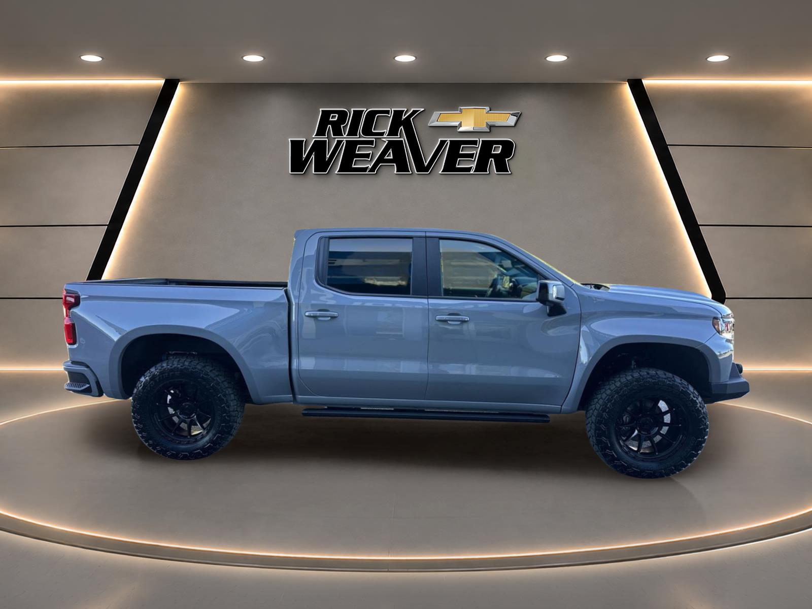 2025 Chevrolet Silverado 1500 RST - 8